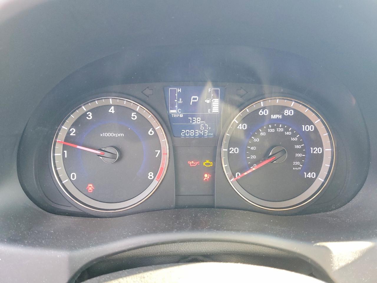 2015 Hyundai Accent Sport Серебряный vin: KMHCU5AE9FU233039