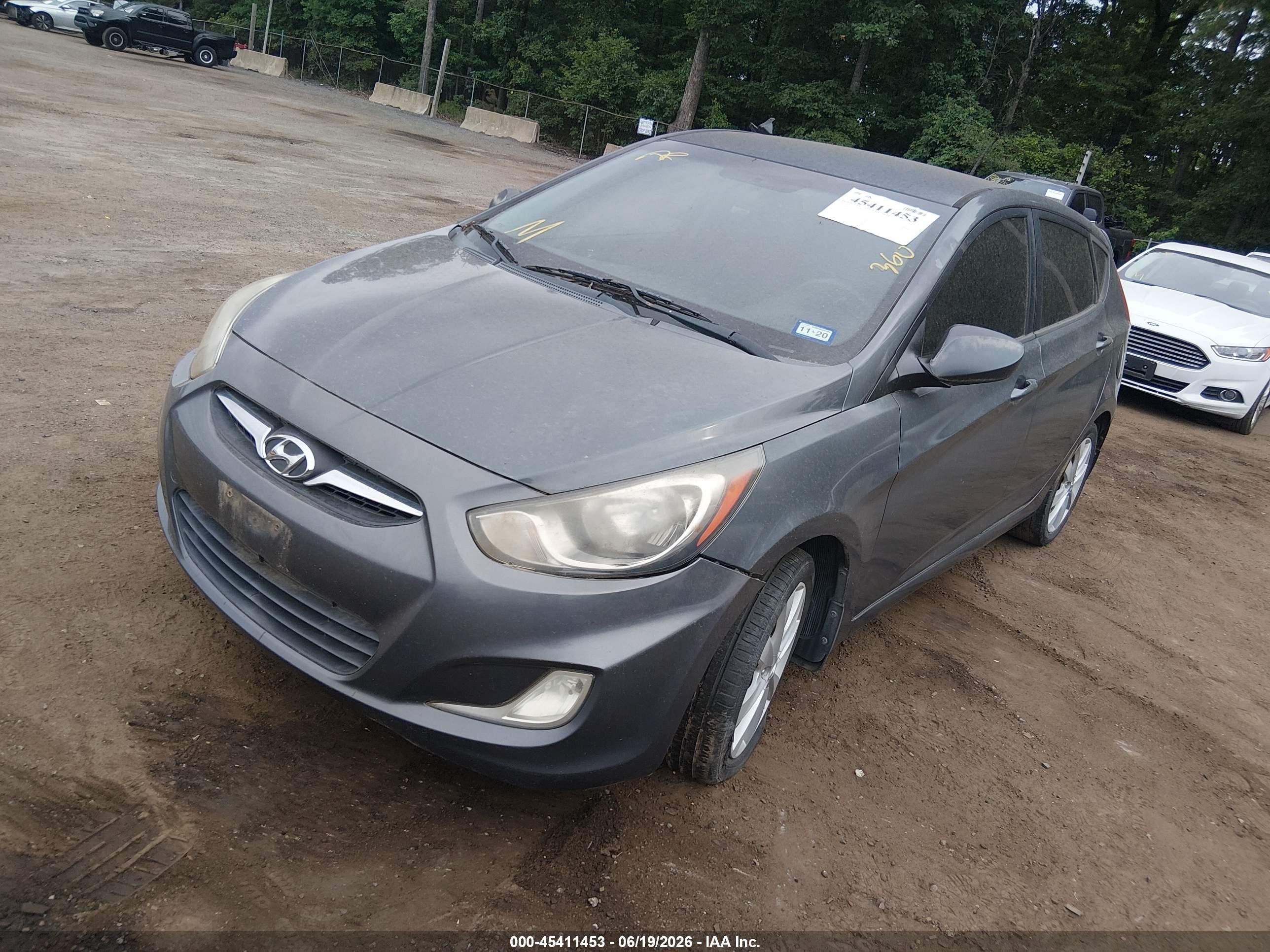 2012 Hyundai Accent Se Gray vin: KMHCU5AEXCU045142