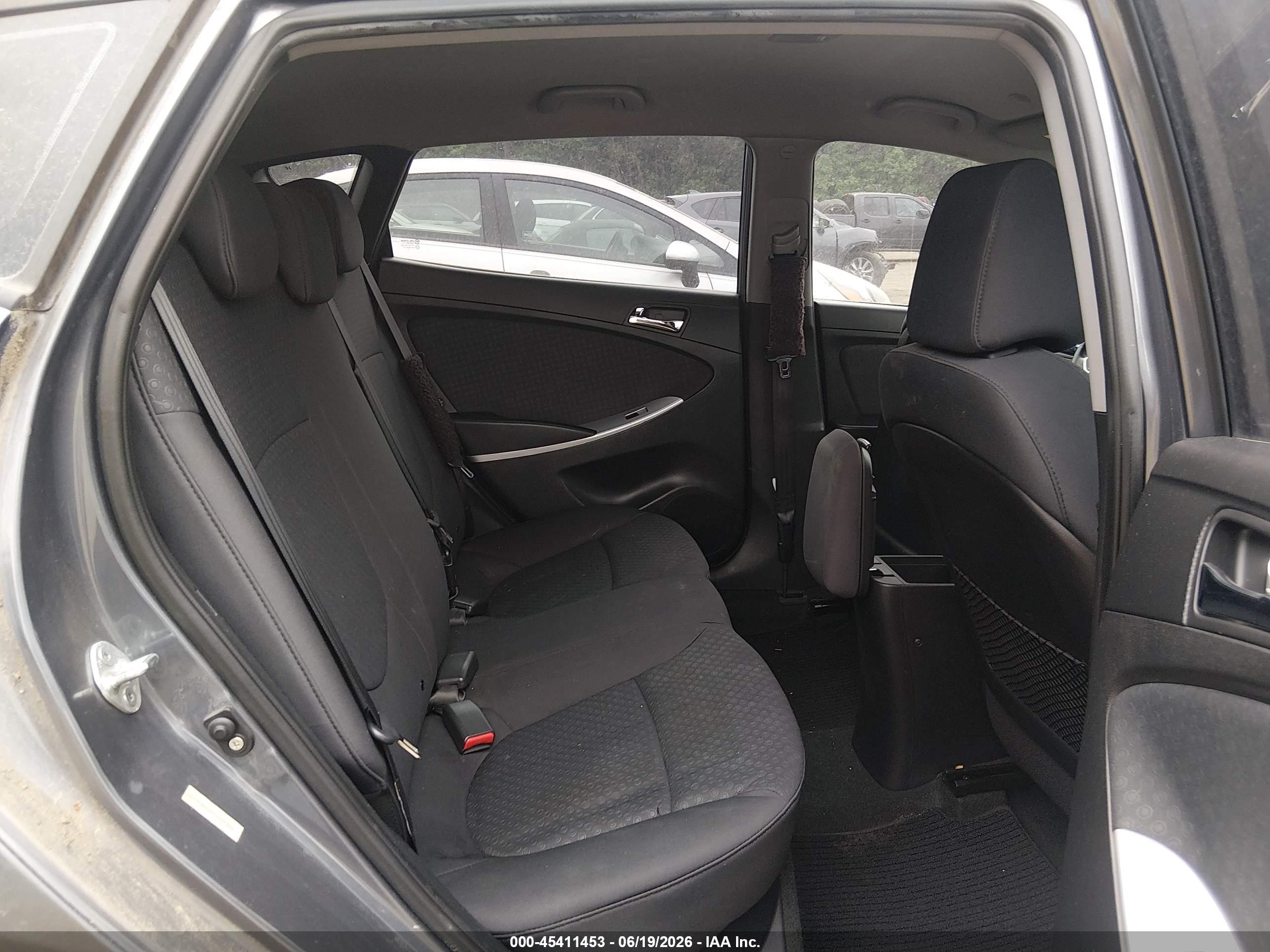 2012 Hyundai Accent Se Gray vin: KMHCU5AEXCU045142
