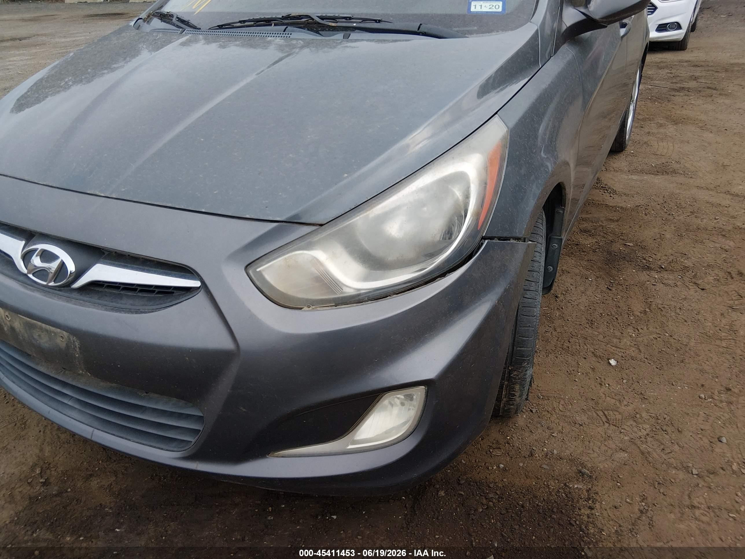 2012 Hyundai Accent Se Gray vin: KMHCU5AEXCU045142