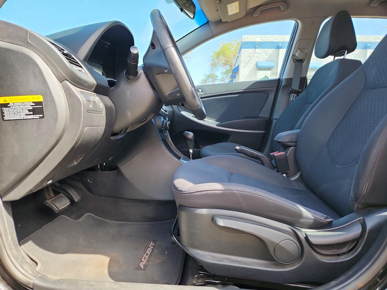 2013 Hyundai Accent Gls Black vin: KMHCU5AEXDU061424