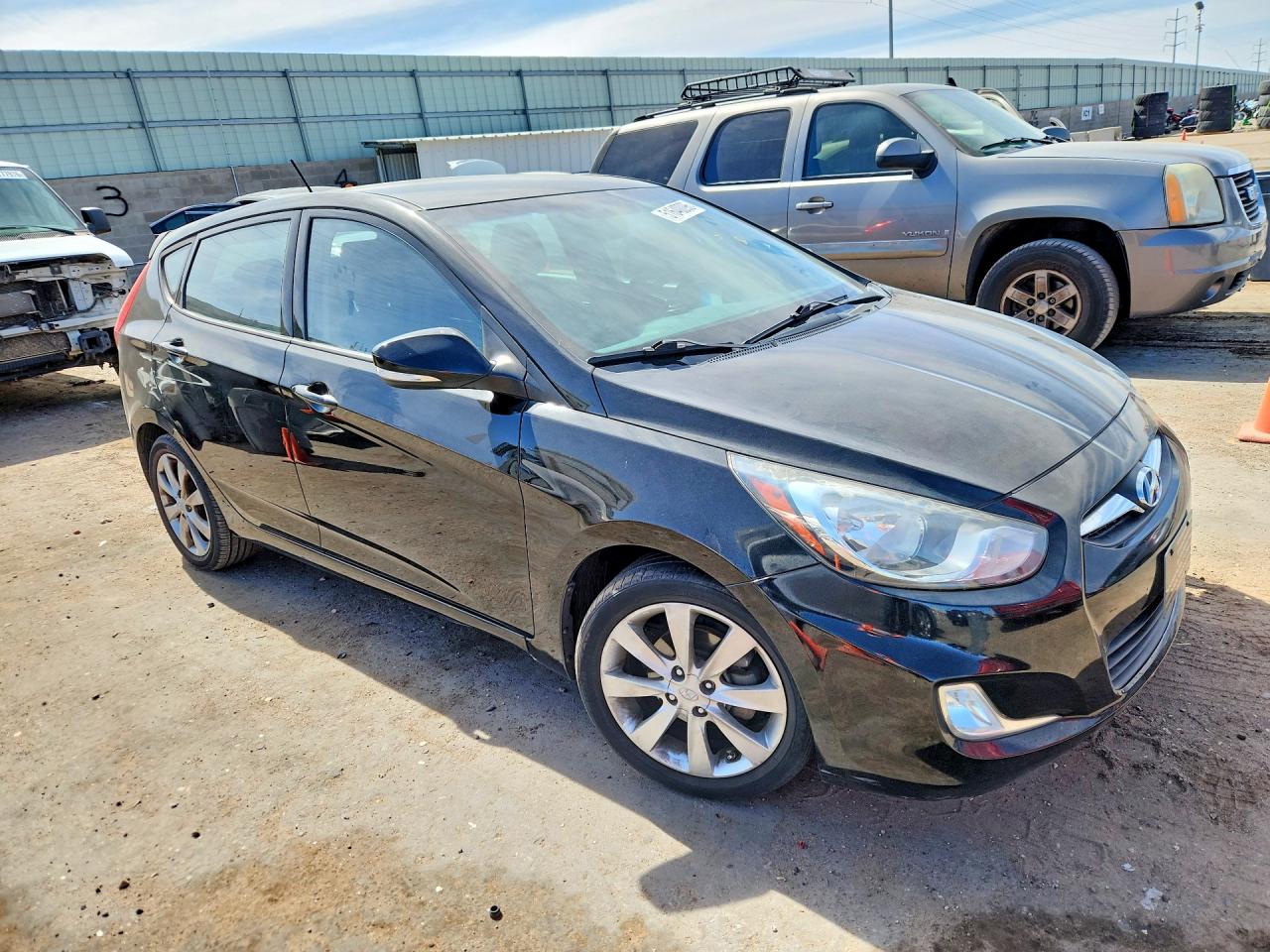 2013 Hyundai Accent Gls Black vin: KMHCU5AEXDU061424