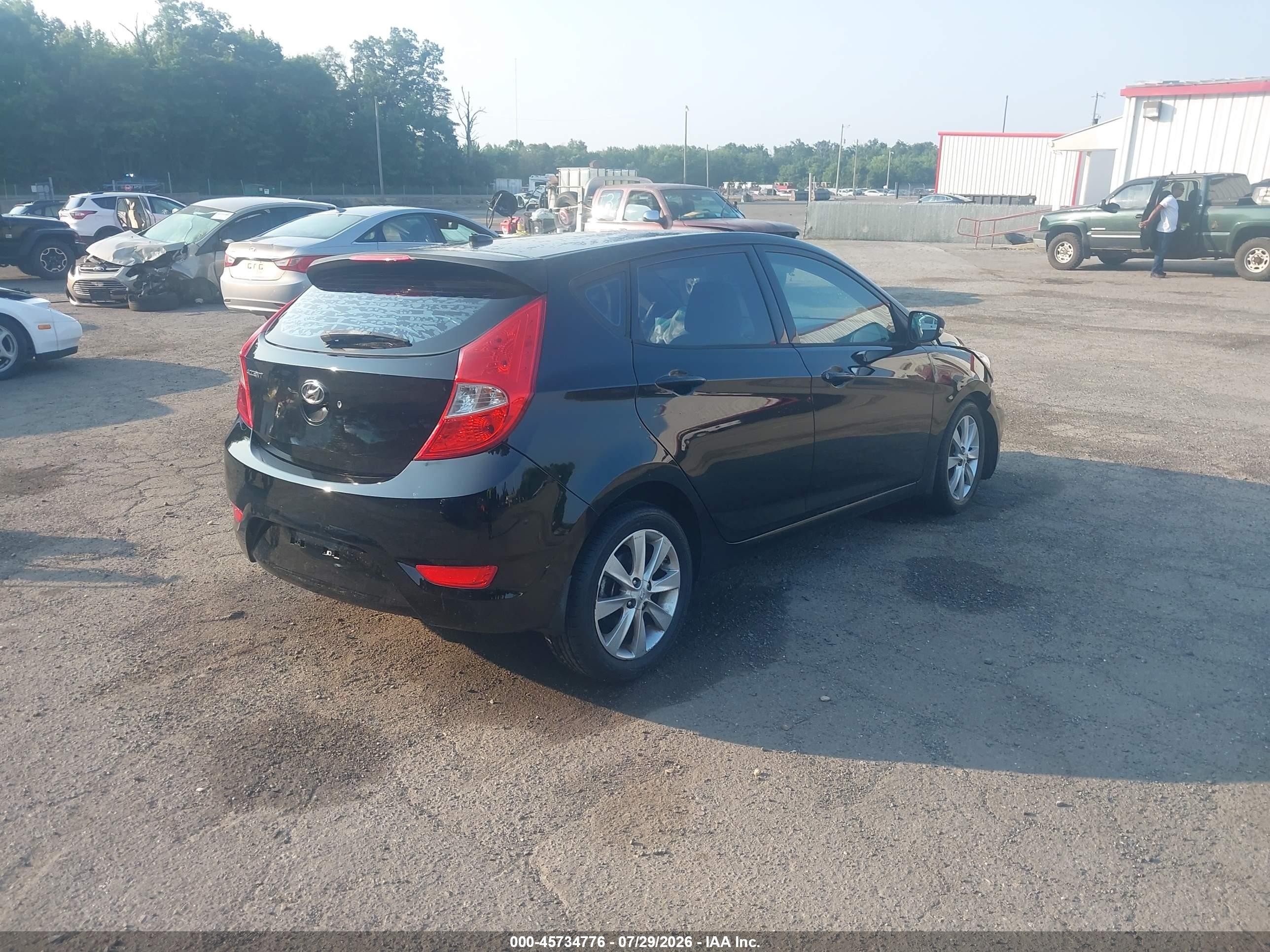 2013 Hyundai Accent Se Черный vin: KMHCU5AEXDU065330