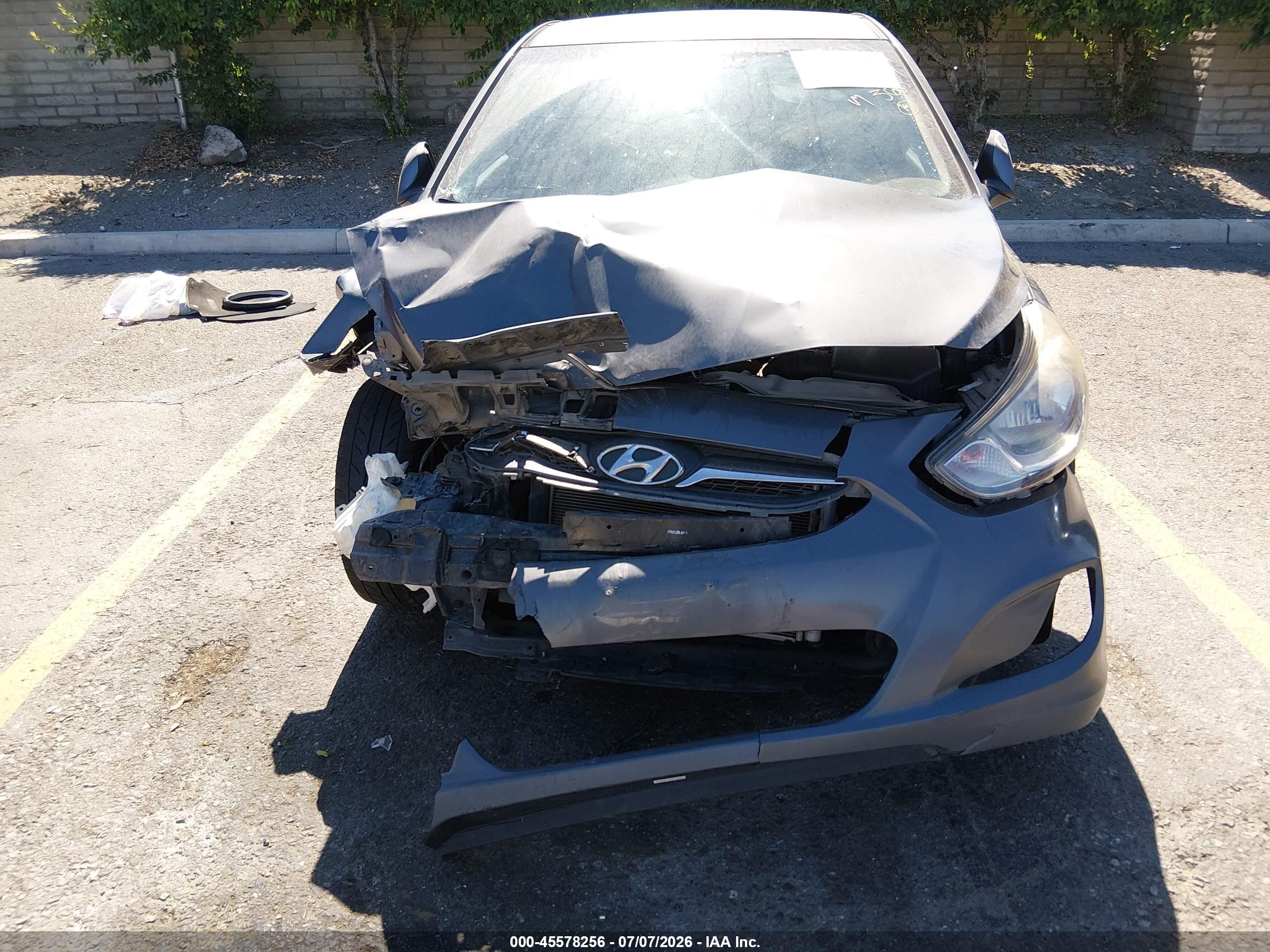 2013 Hyundai Accent Se Gray vin: KMHCU5AEXDU073685