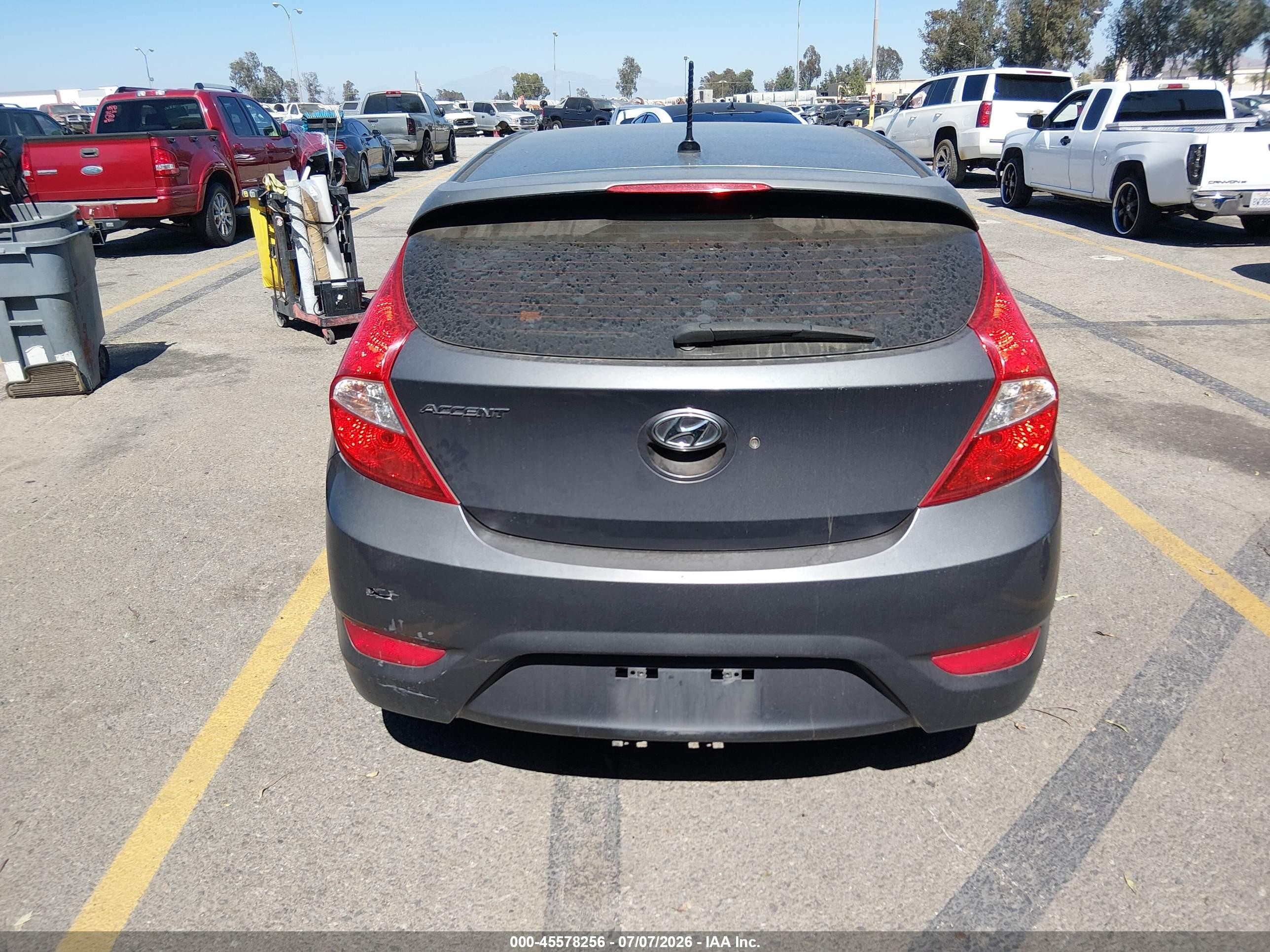 2013 Hyundai Accent Se Gray vin: KMHCU5AEXDU073685