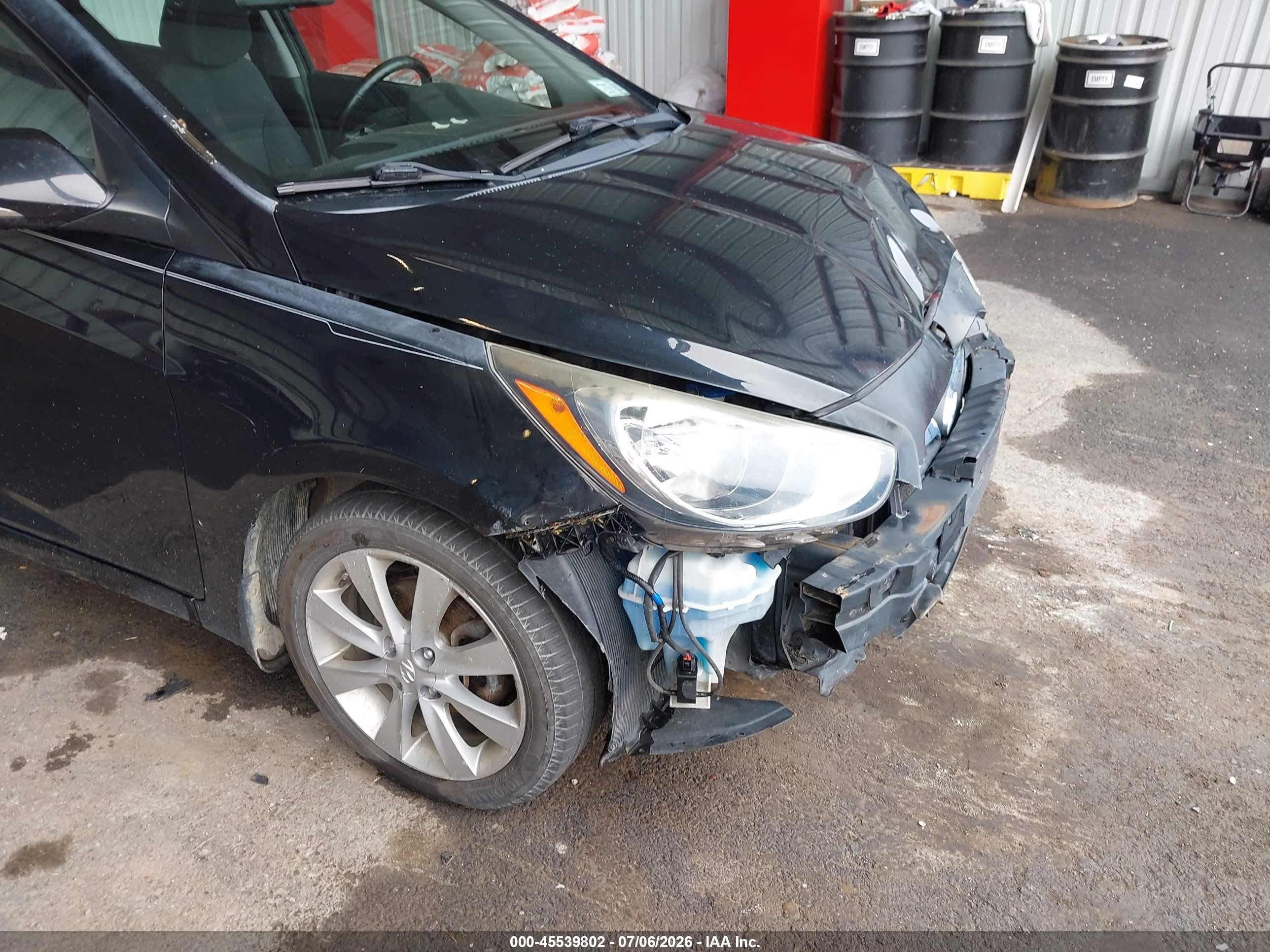 2013 Hyundai Accent Se Black vin: KMHCU5AEXDU100643