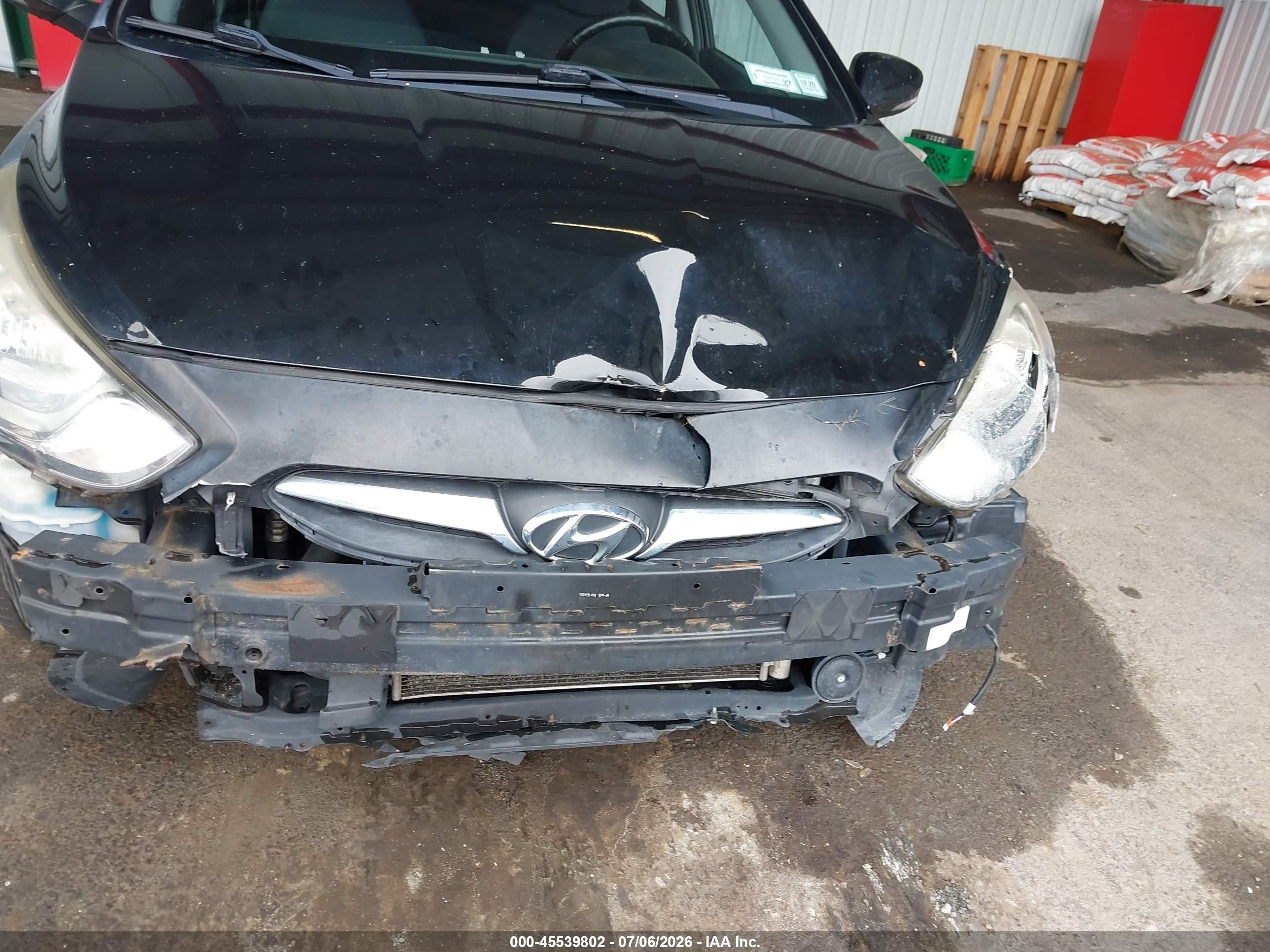 2013 Hyundai Accent Se Black vin: KMHCU5AEXDU100643