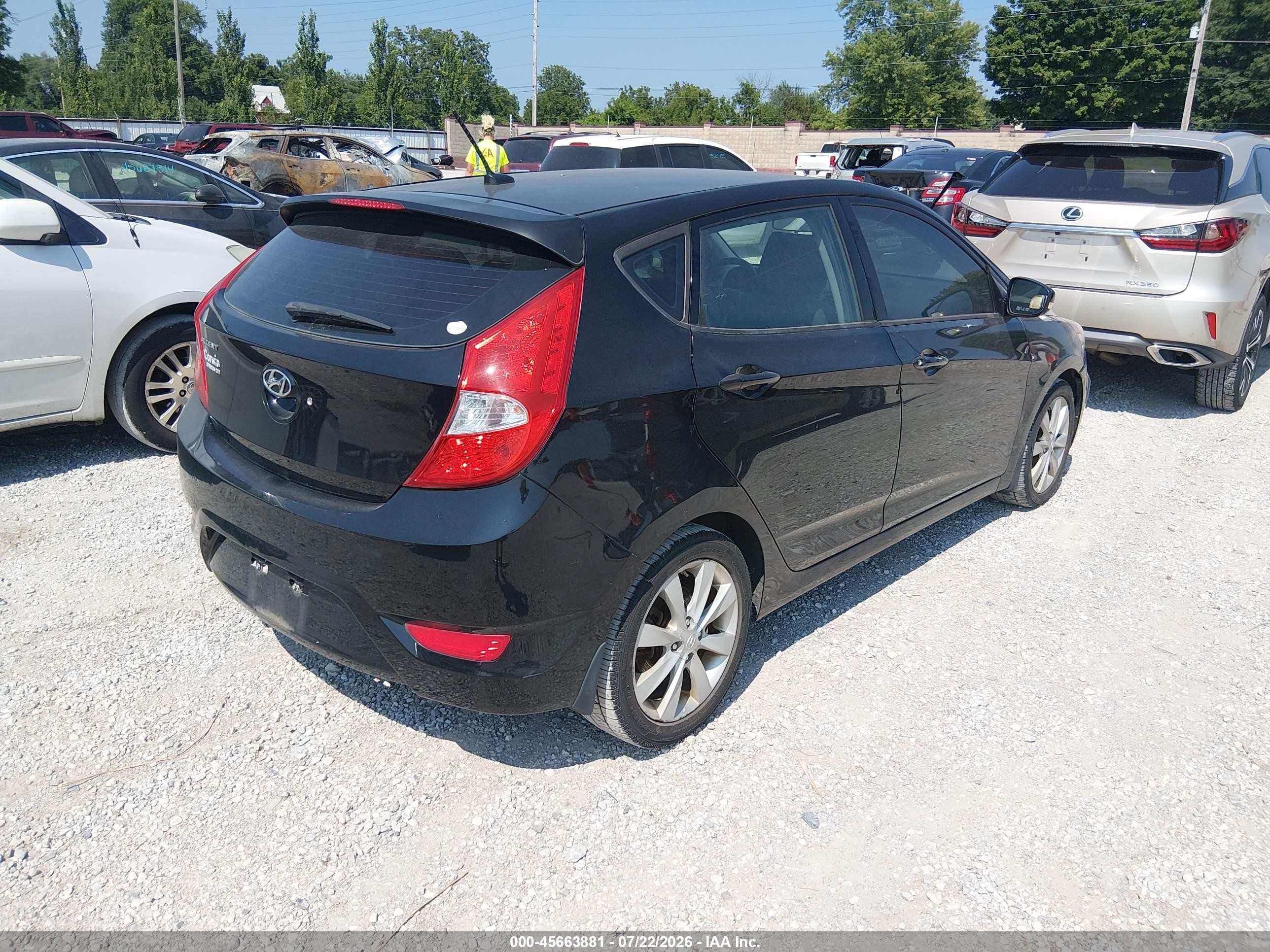2013 Hyundai Accent Se Black vin: KMHCU5AEXDU116745