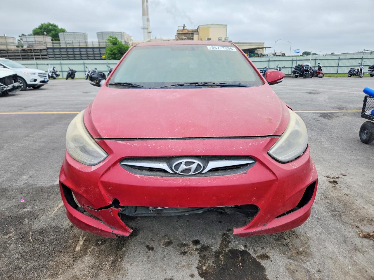 2014 Hyundai Accent Se Red vin: KMHCU5AEXEU175814