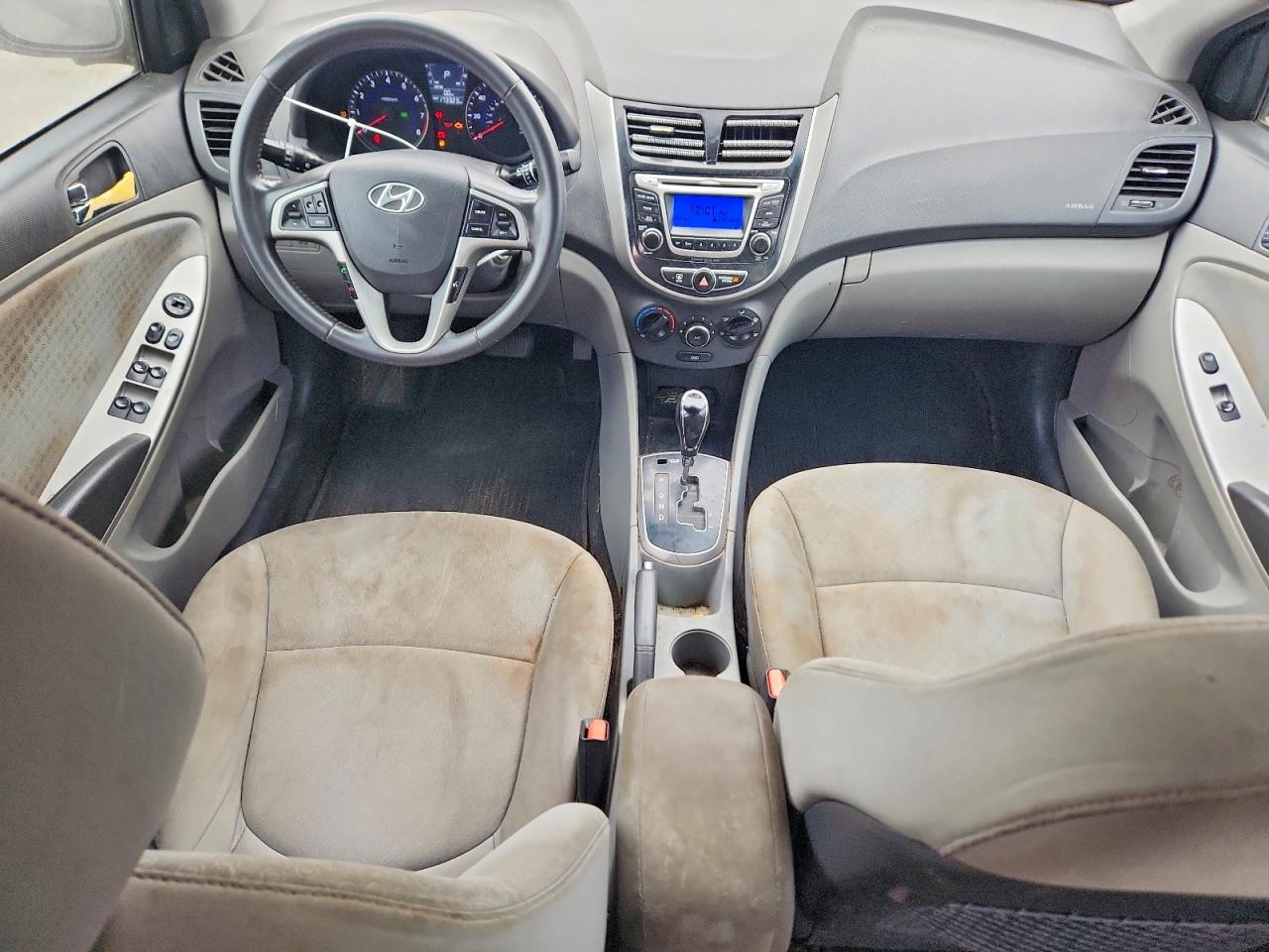 2014 Hyundai Accent Se Red vin: KMHCU5AEXEU175814