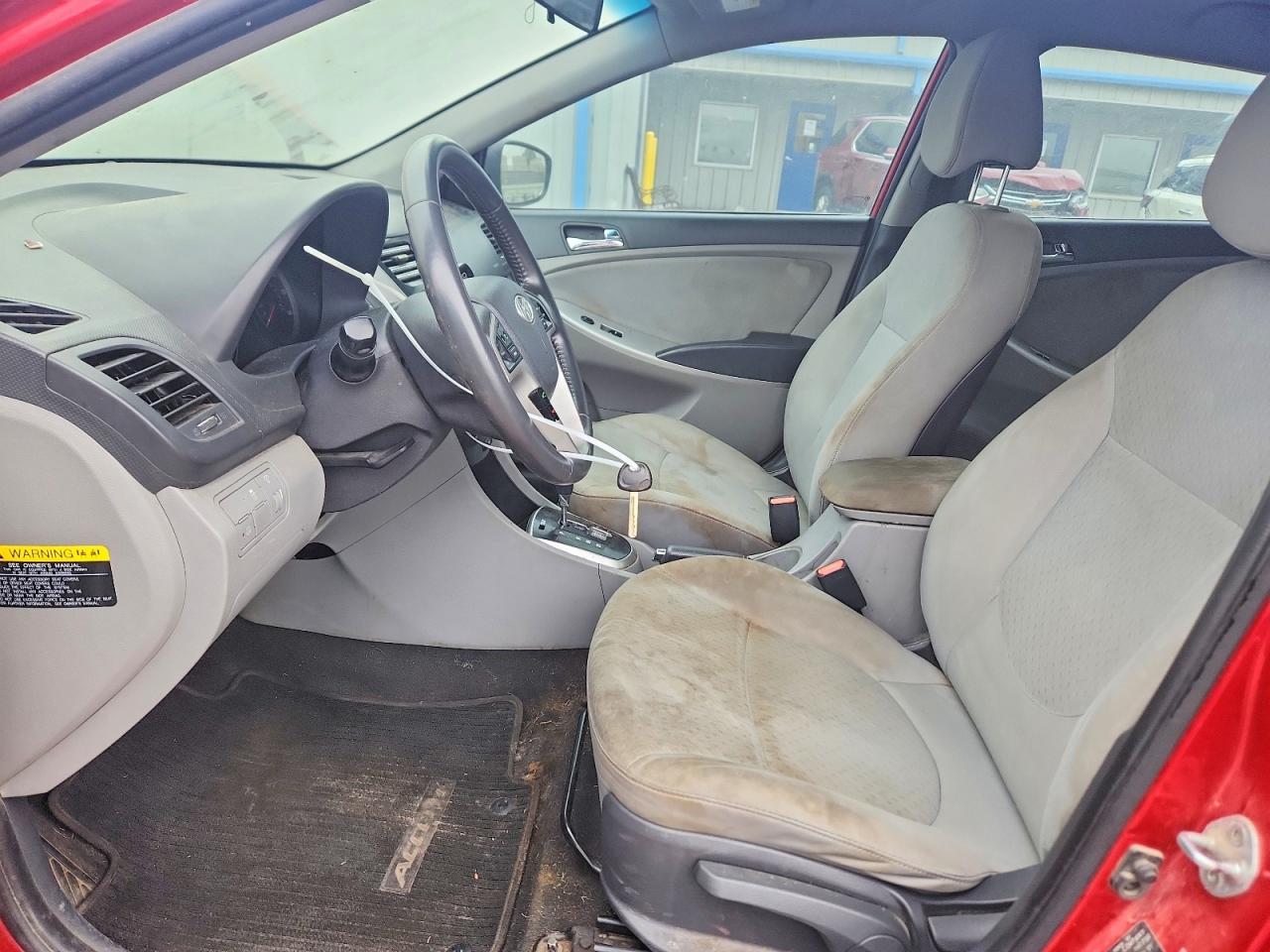 2014 Hyundai Accent Se Red vin: KMHCU5AEXEU175814
