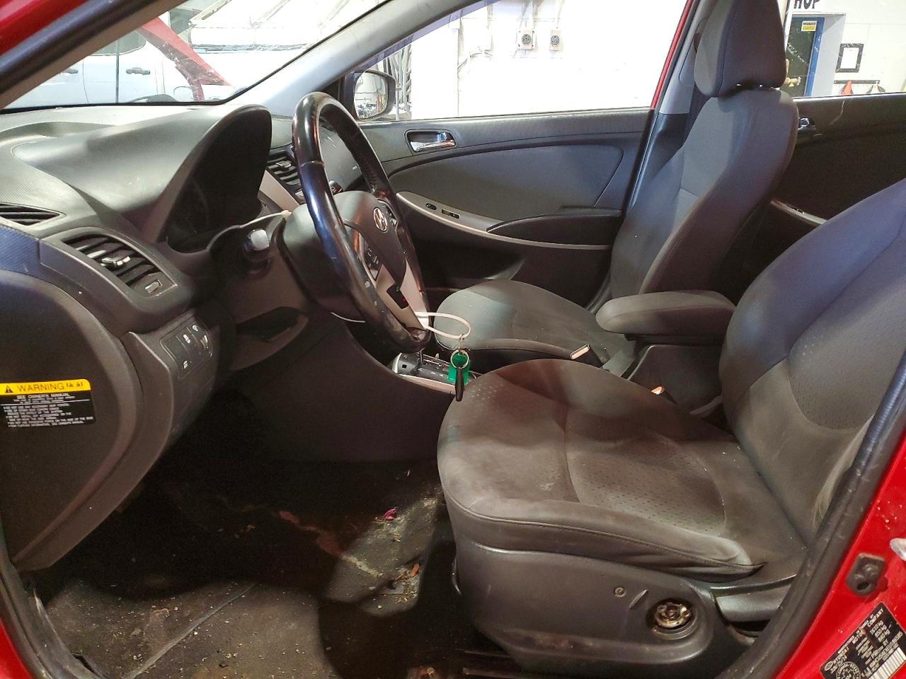 2014 Hyundai Accent Gls 5dr Красный vin: KMHCU5AEXEU186585