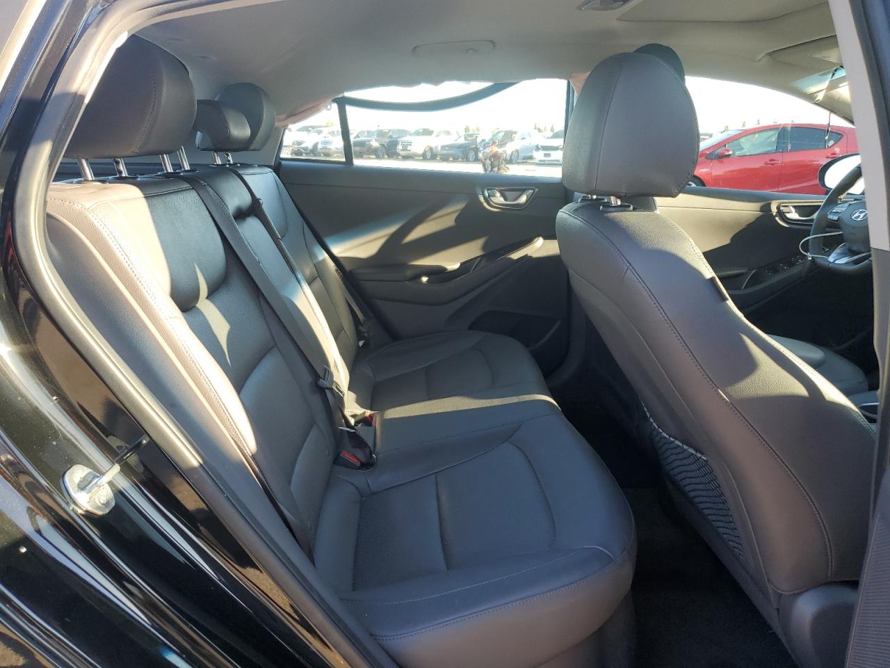 2020 Hyundai Ioniq Limited Black vin: KMHCX5LD6LU226301