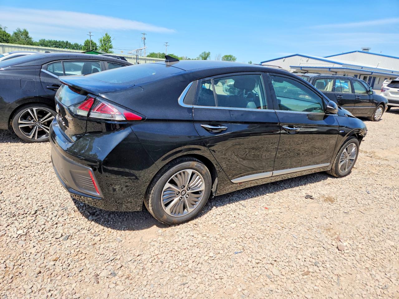2020 Hyundai Ioniq Limited Black vin: KMHCX5LD8LU235307