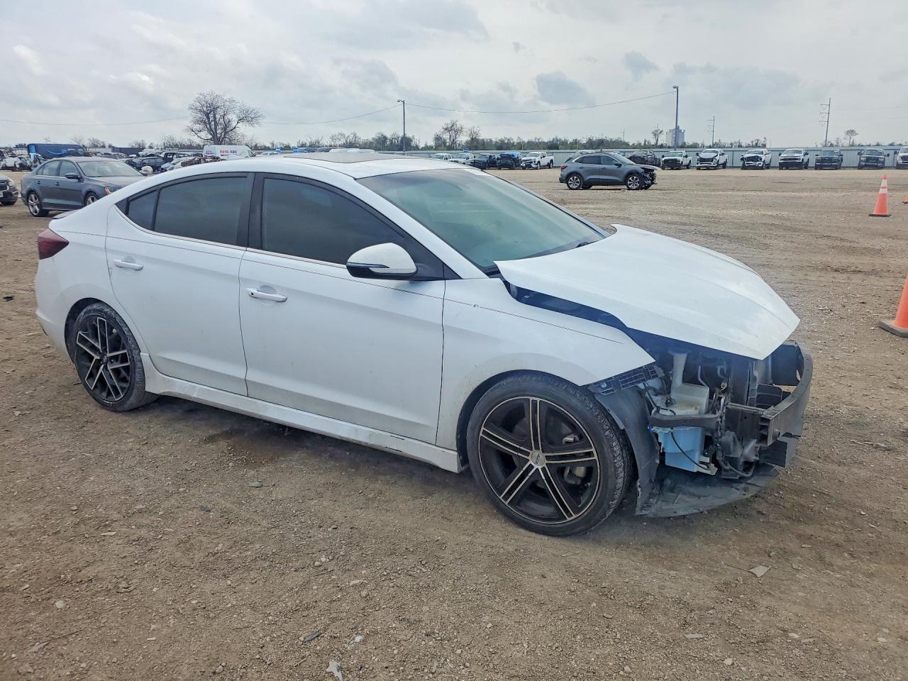 2020 Hyundai Elantra Sport White vin: KMHD04LB4LU012621