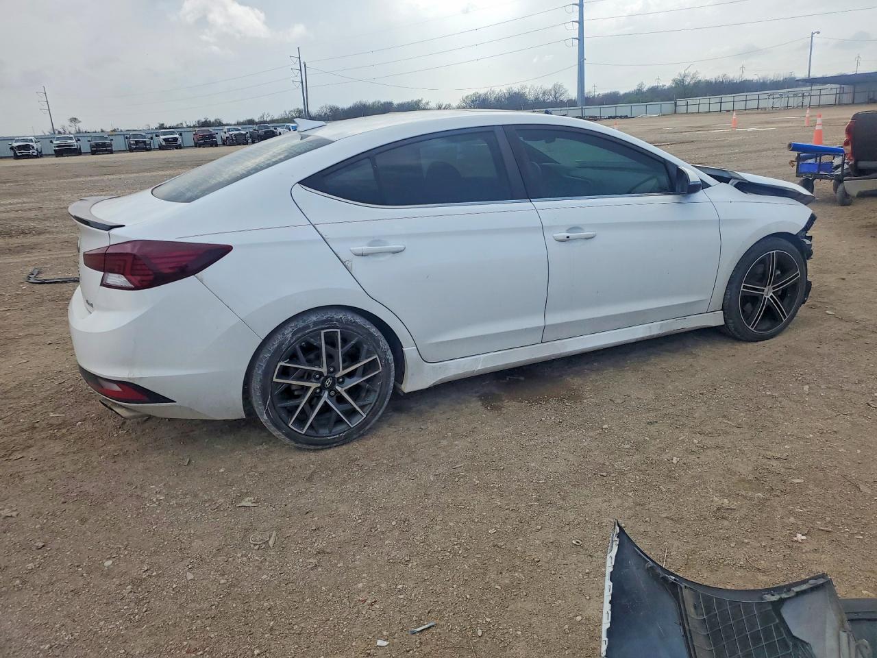 2020 Hyundai Elantra Sport White vin: KMHD04LB4LU012621