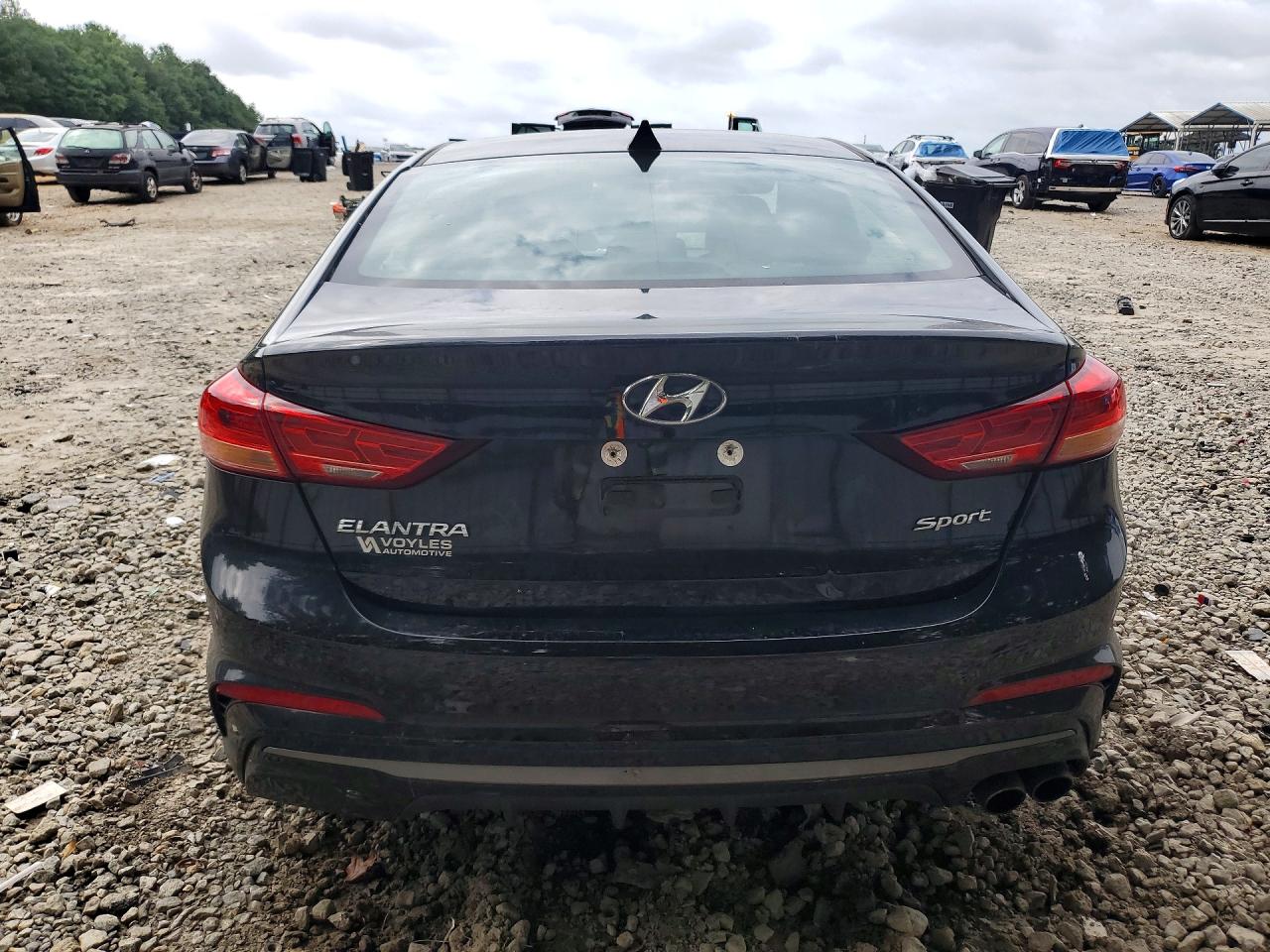 2018 Hyundai Elantra Sport Black vin: KMHD04LB7JU679714