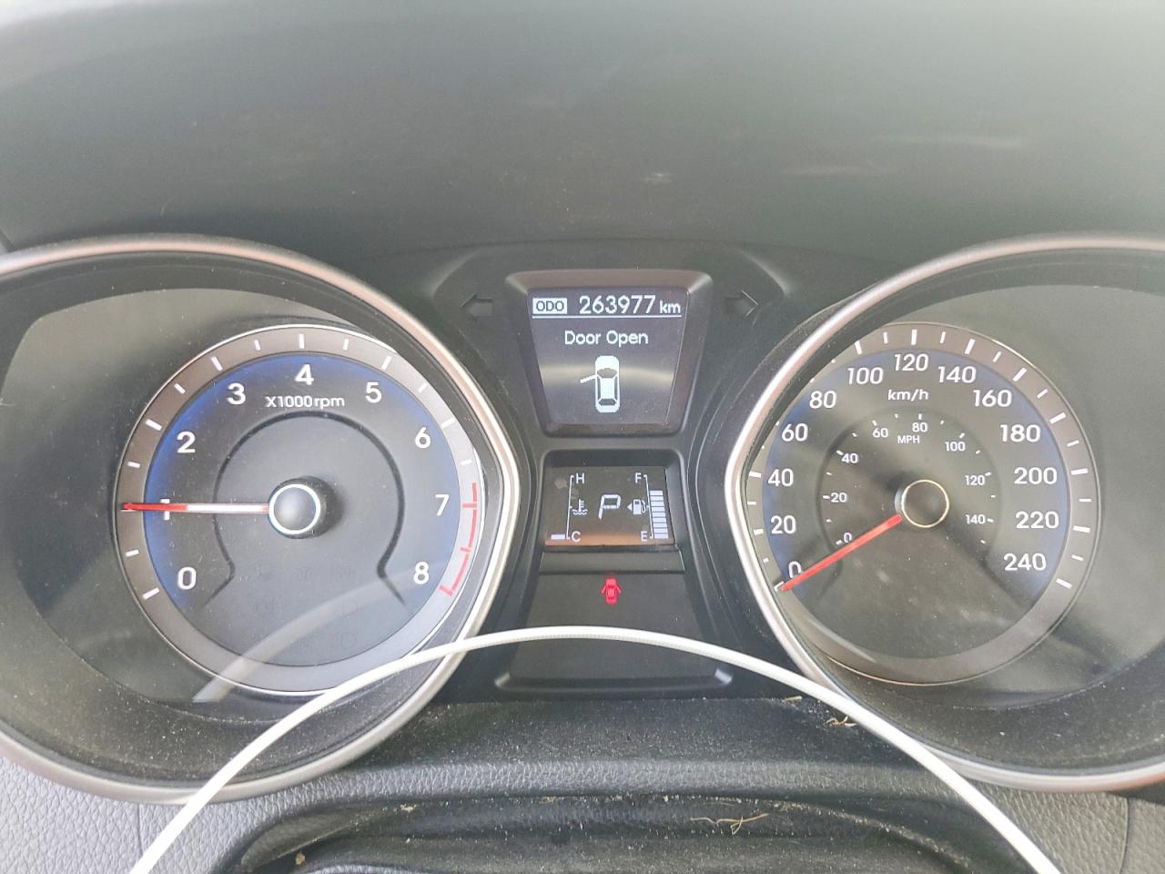 2013 Hyundai Elantra Gt Blue vin: KMHD25LE2DU028893