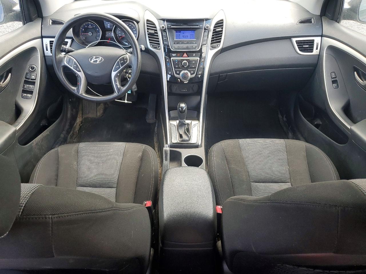 2013 Hyundai Elantra Gt Blue vin: KMHD25LE2DU028893