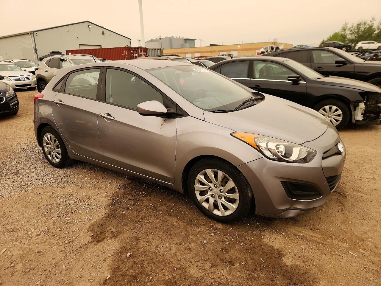 2013 Hyundai Elantra Gt Gray vin: KMHD25LE3DU033374