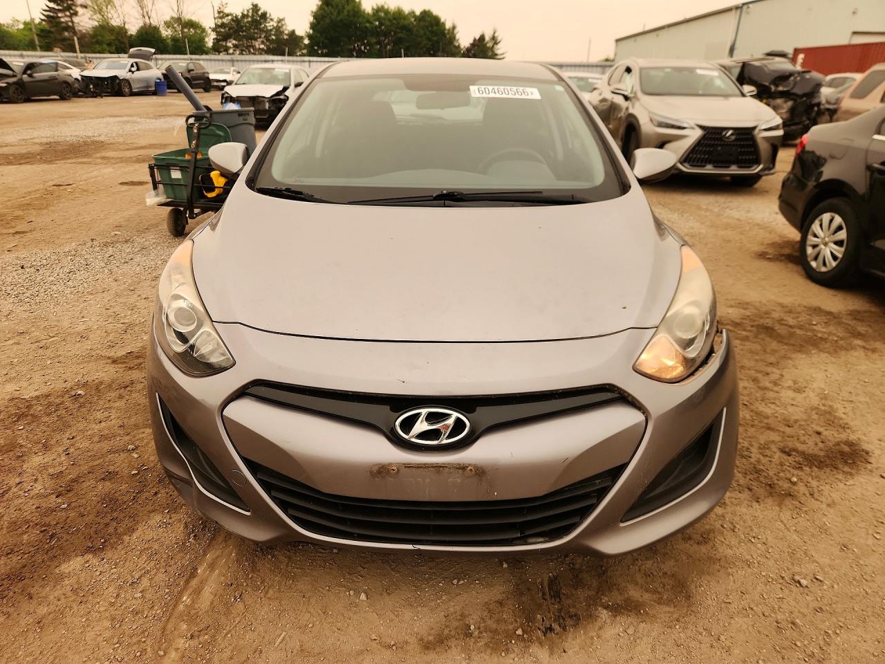 2013 Hyundai Elantra Gt Gray vin: KMHD25LE3DU033374