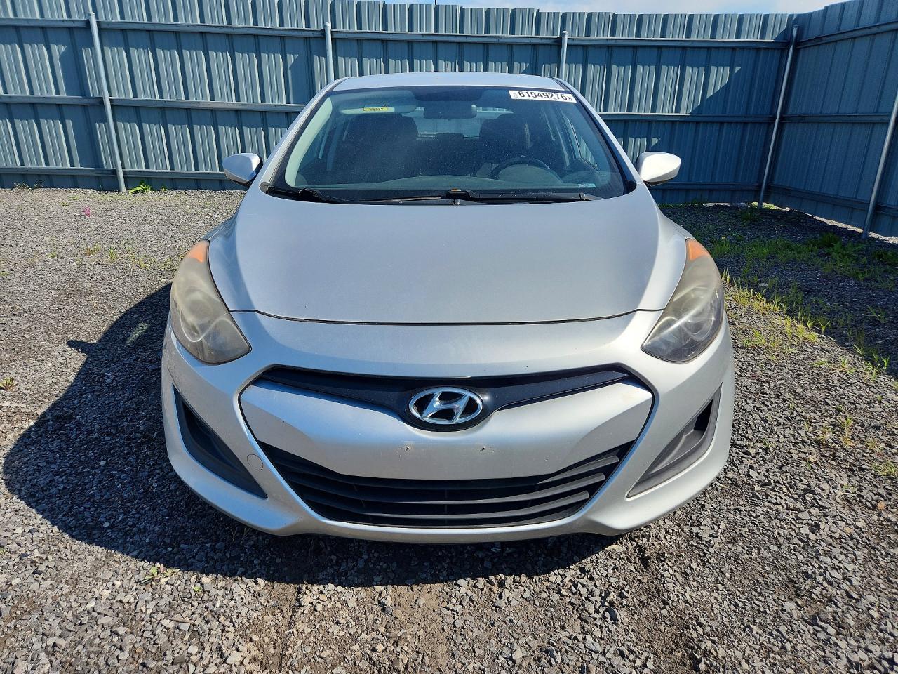 2013 Hyundai Elantra Gt Серебряный vin: KMHD25LE6DU113560