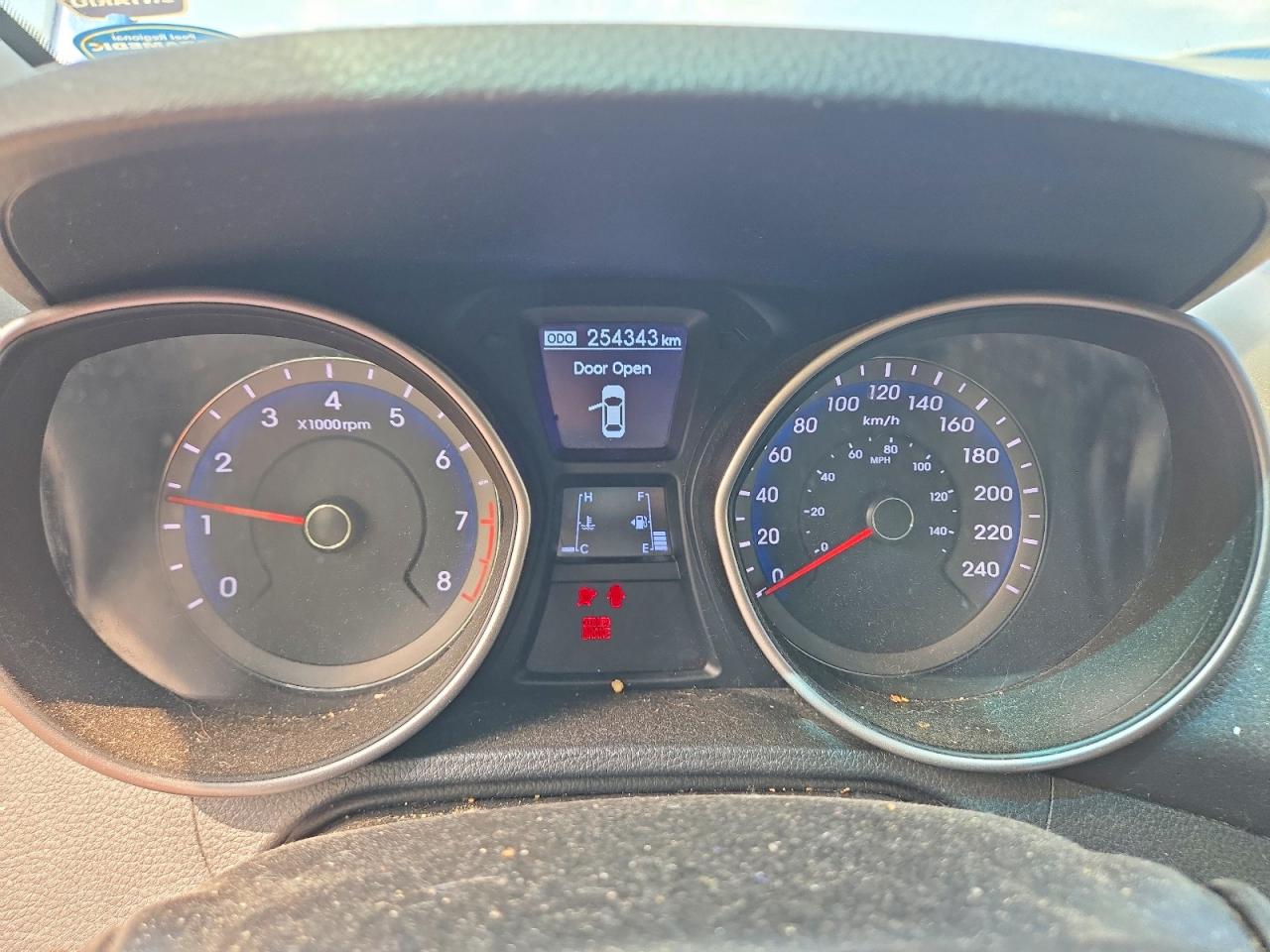 2013 Hyundai Elantra Gt Blue vin: KMHD25LE8DU102432