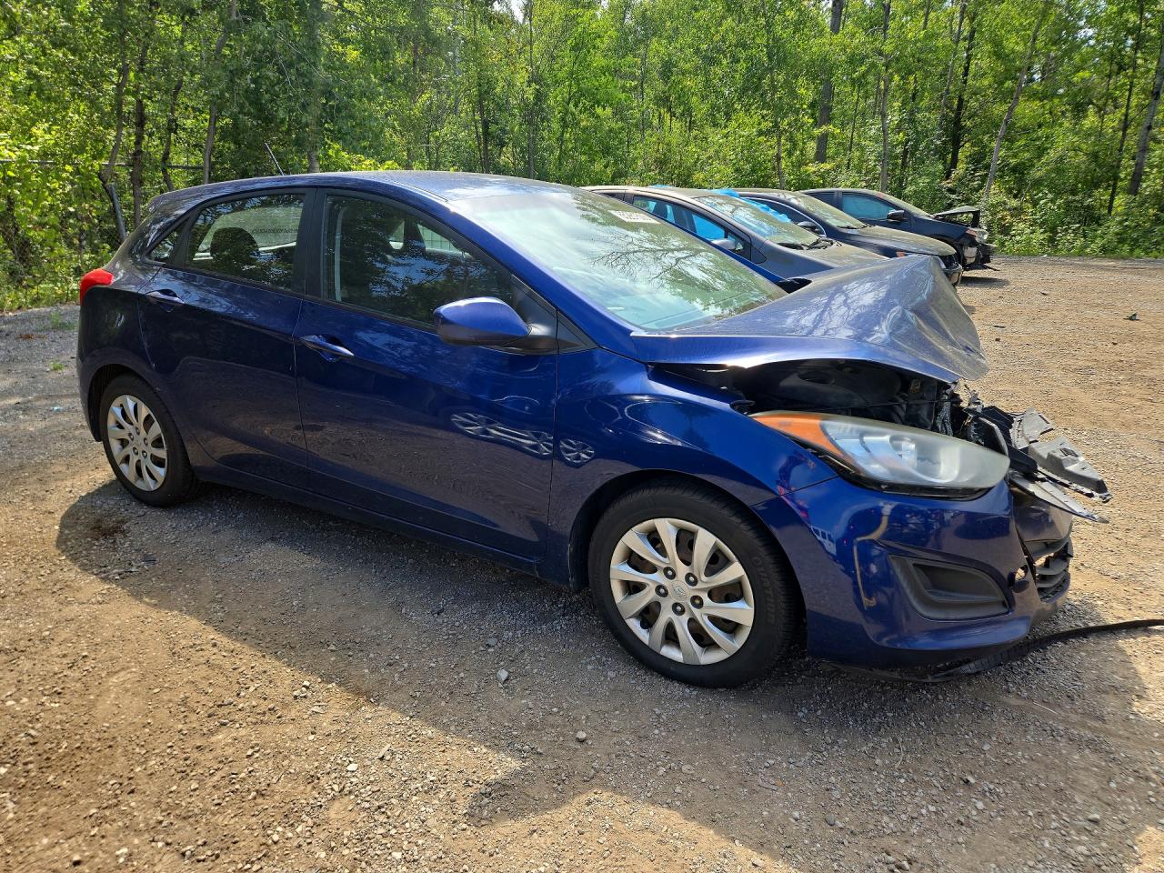 2013 Hyundai Elantra Gt Blue vin: KMHD25LE8DU102432