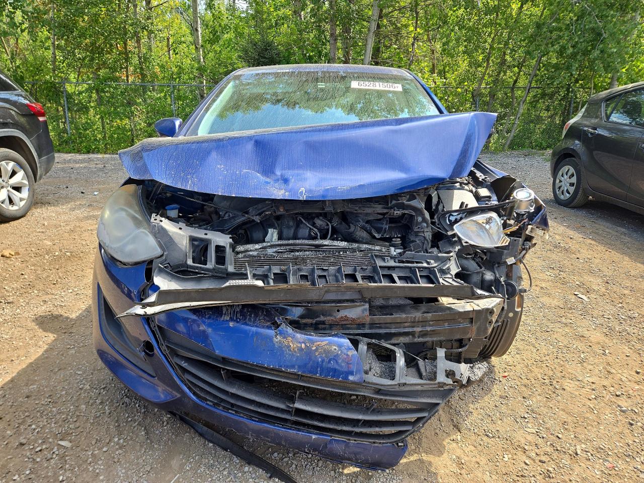 2013 Hyundai Elantra Gt Blue vin: KMHD25LE8DU102432