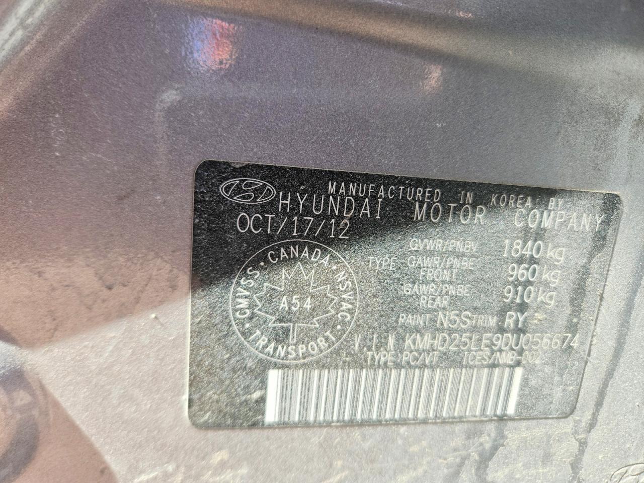 2013 Hyundai Elantra Gt Серебряный vin: KMHD25LE9DU056674