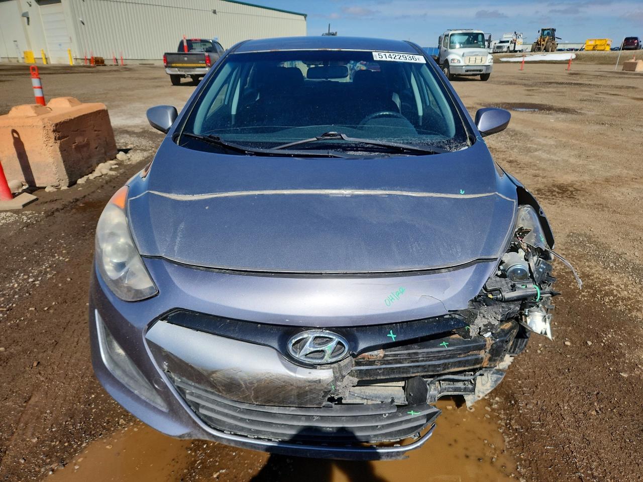2013 Hyundai Elantra Gt Серебряный vin: KMHD25LE9DU056674