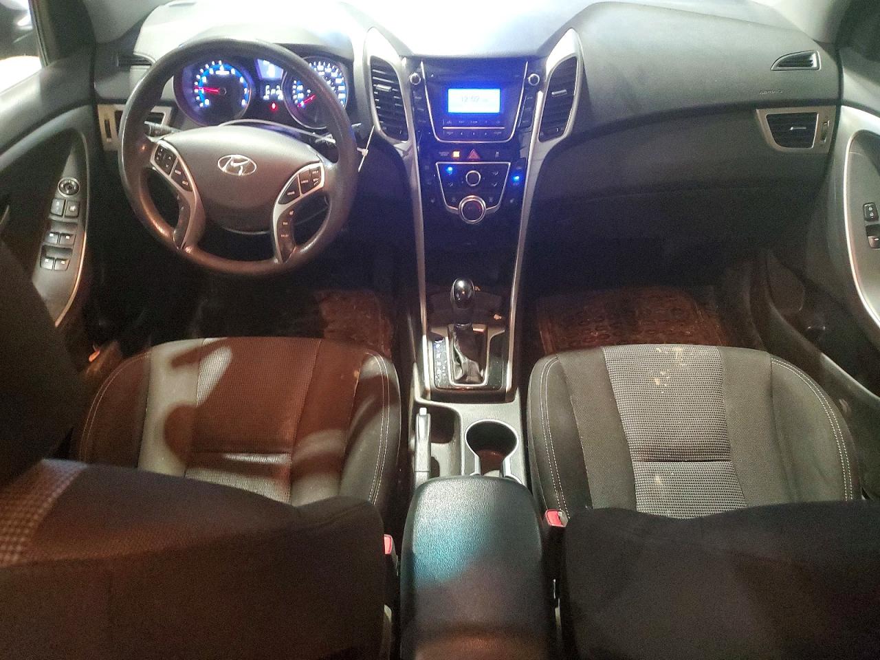 2013 Hyundai Elantra Gt Серебряный vin: KMHD25LE9DU070770