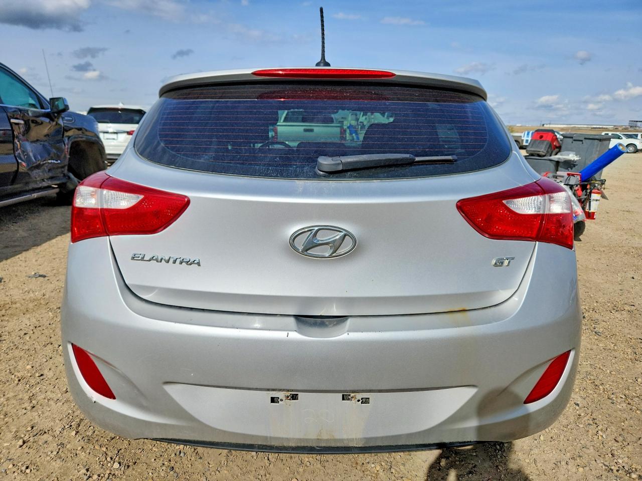 2015 Hyundai Elantra Gt Silver vin: KMHD25LH1FU236079
