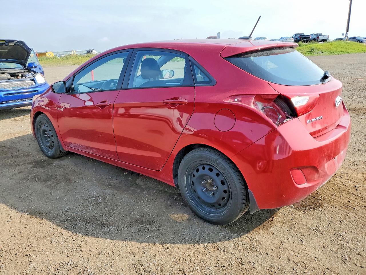 2014 Hyundai Elantra Gt Red vin: KMHD25LH4EU221896