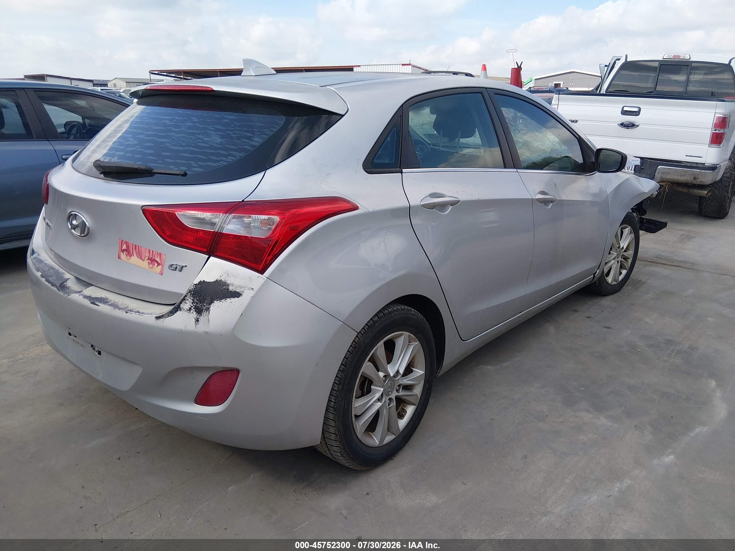 2013 Hyundai Elantra Gt   Серебряный vin: KMHD35LE0DU024029