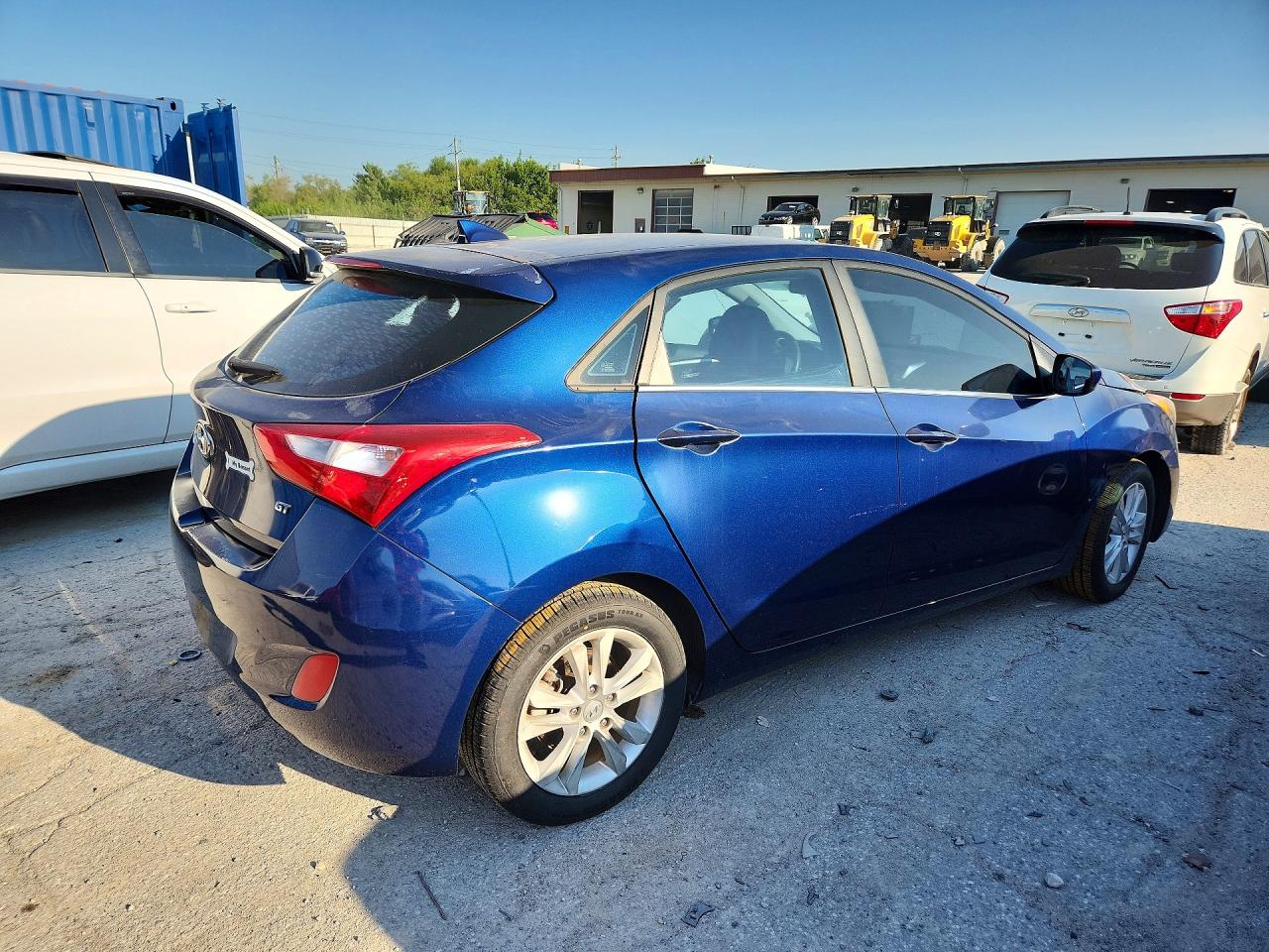 2013 Hyundai Elantra Gt Base Blue vin: KMHD35LE0DU025116