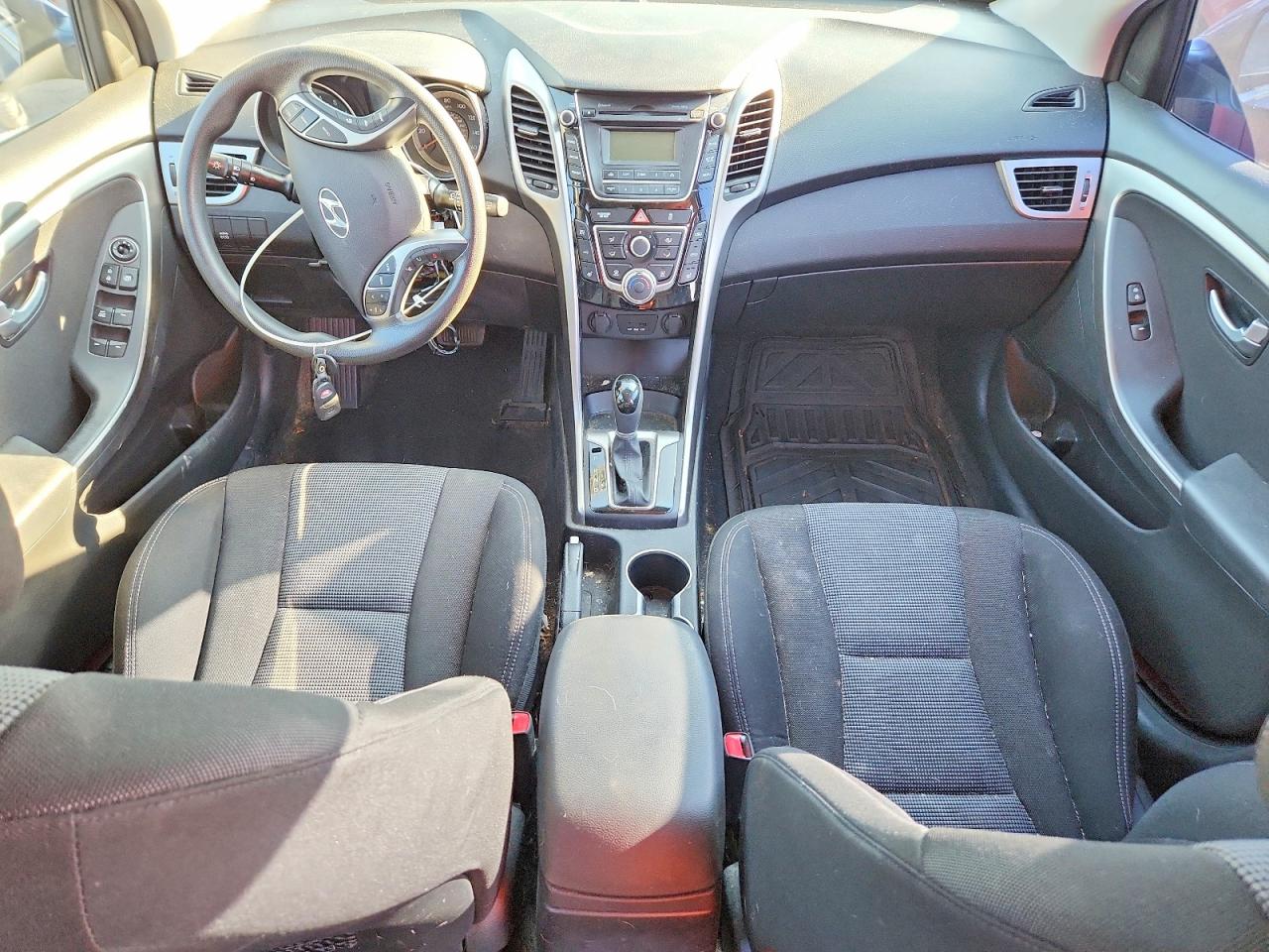 2013 Hyundai Elantra Gt Base Blue vin: KMHD35LE0DU025116