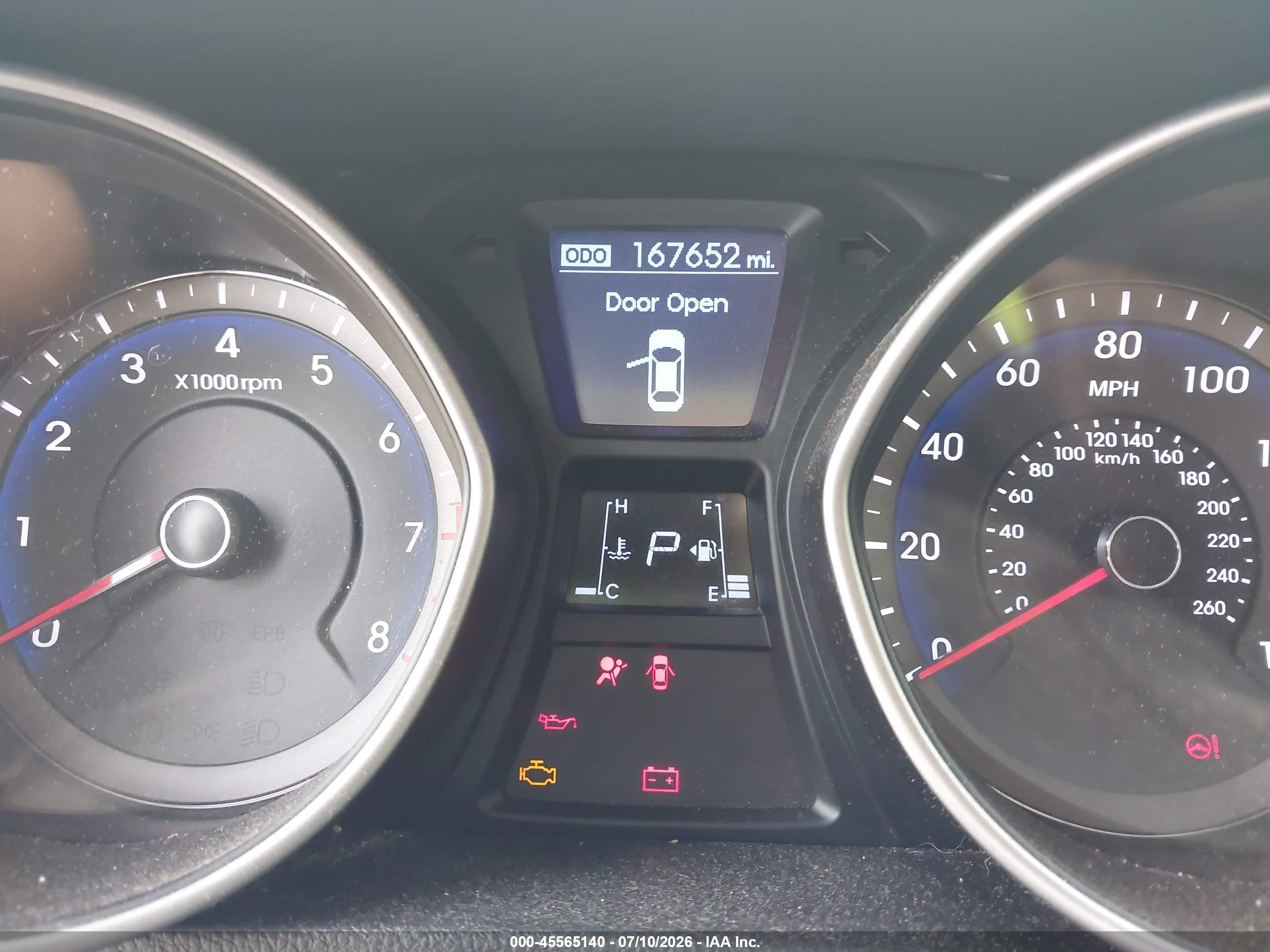 2013 Hyundai Elantra Gt   Silver vin: KMHD35LE0DU054762