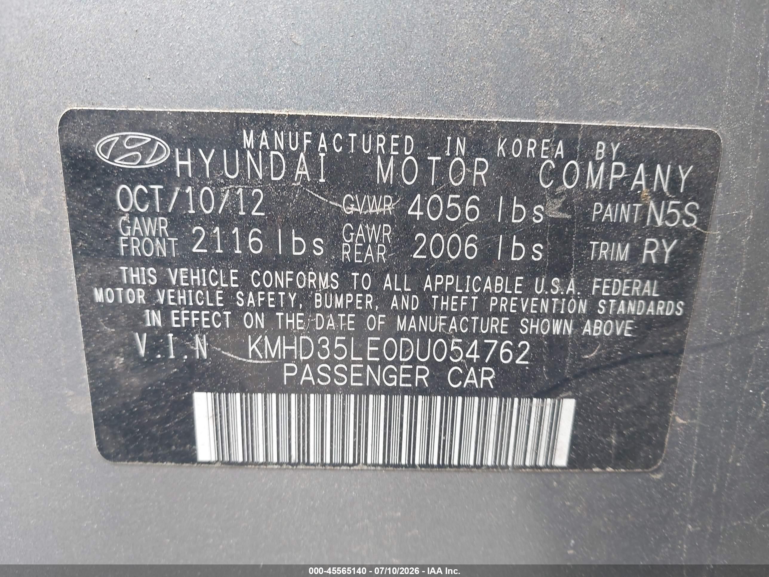 2013 Hyundai Elantra Gt   Silver vin: KMHD35LE0DU054762