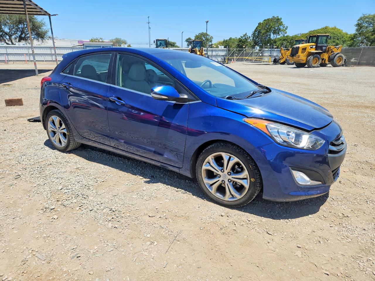 2013 Hyundai Elantra Gt Base Blue vin: KMHD35LE0DU061176