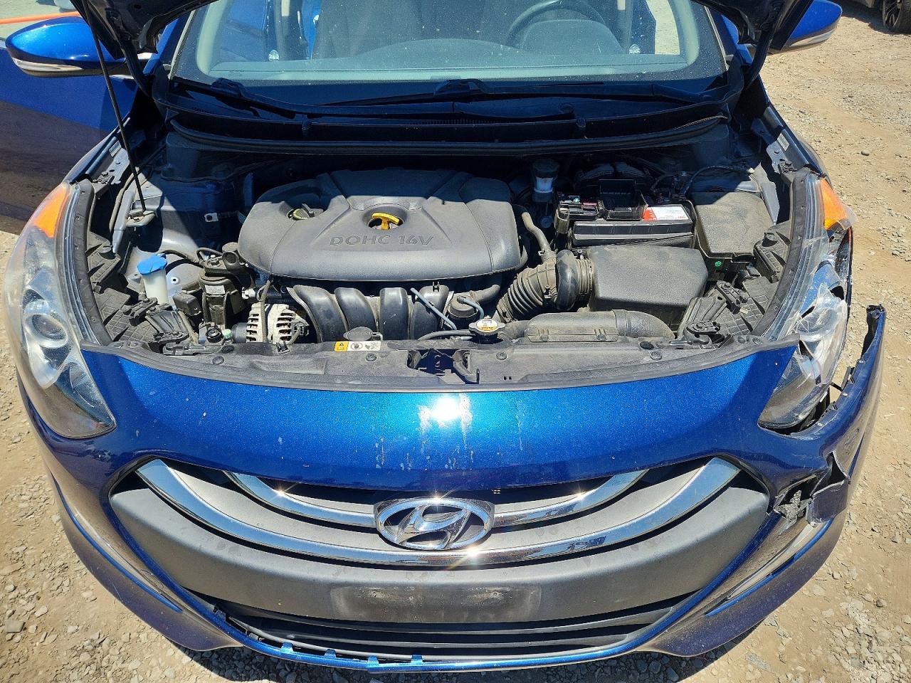2013 Hyundai Elantra Gt Base Blue vin: KMHD35LE0DU061176