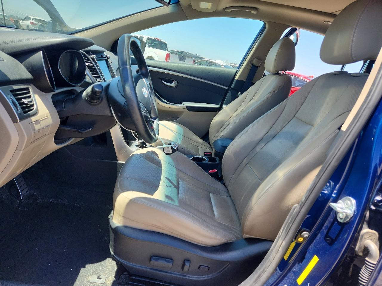 2013 Hyundai Elantra Gt Base Blue vin: KMHD35LE0DU061176