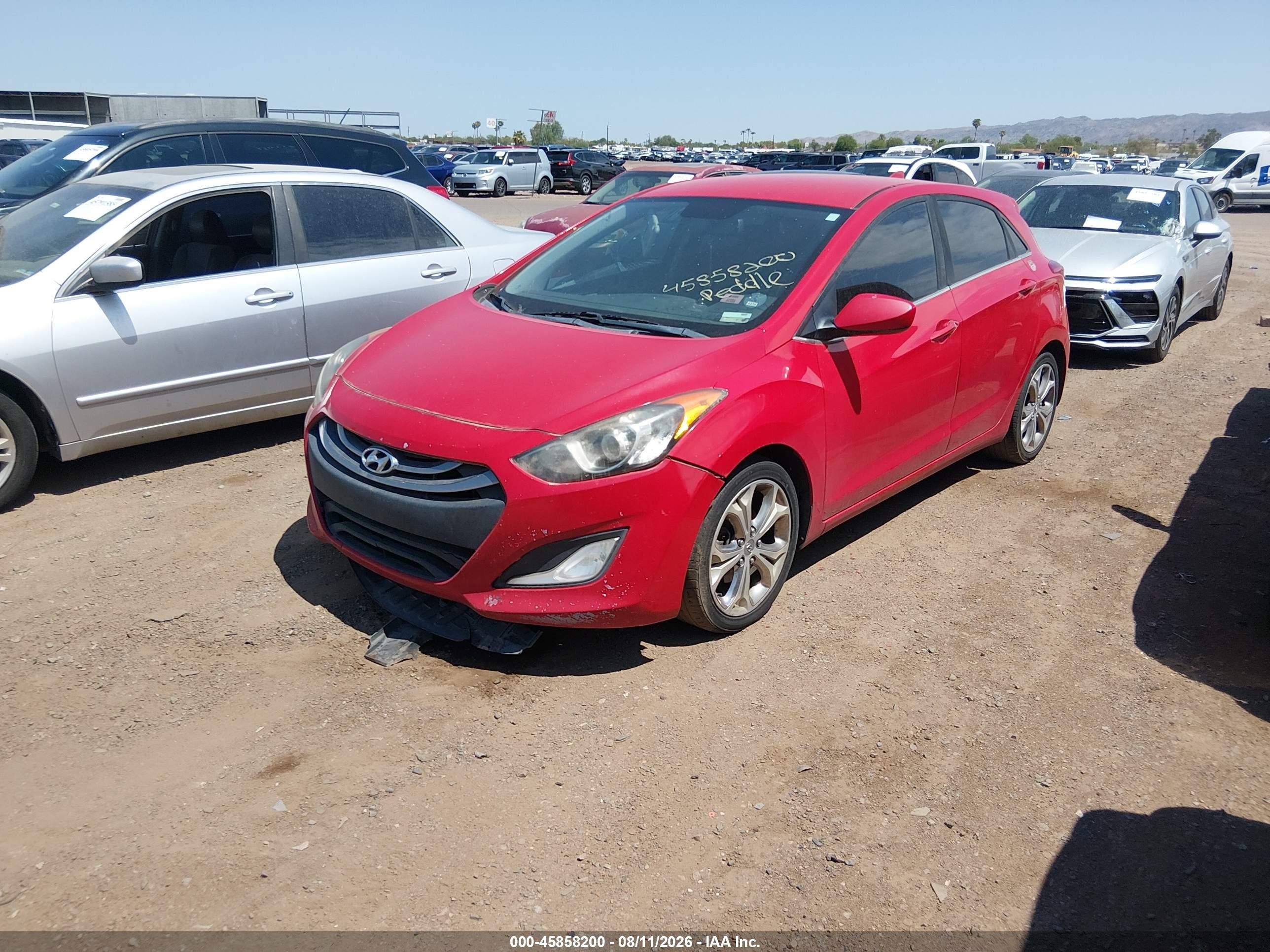 2013 Hyundai Elantra Gt   Red vin: KMHD35LE0DU081430