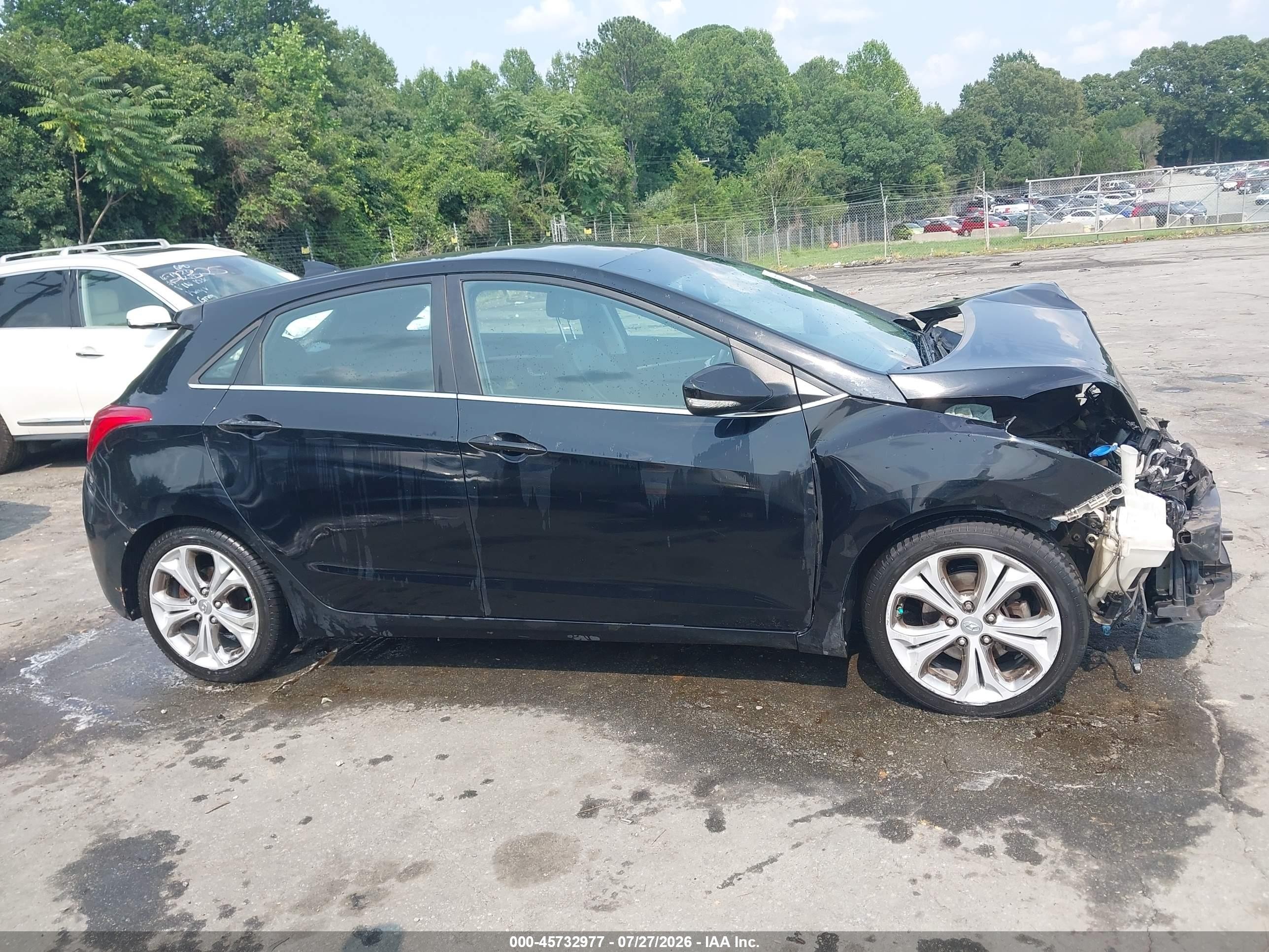 2013 Hyundai Elantra Gt   Black vin: KMHD35LE0DU089978