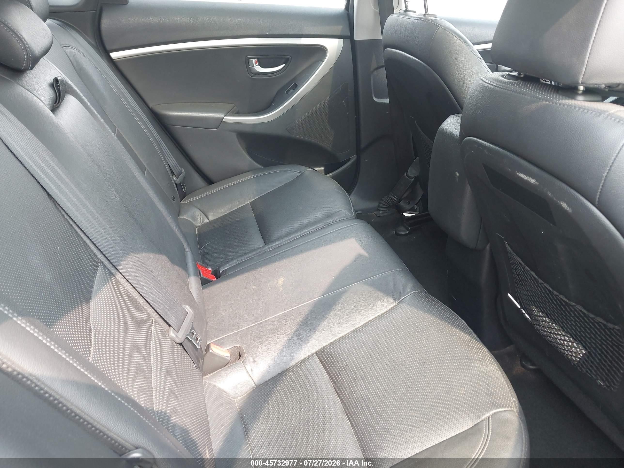 2013 Hyundai Elantra Gt   Black vin: KMHD35LE0DU089978