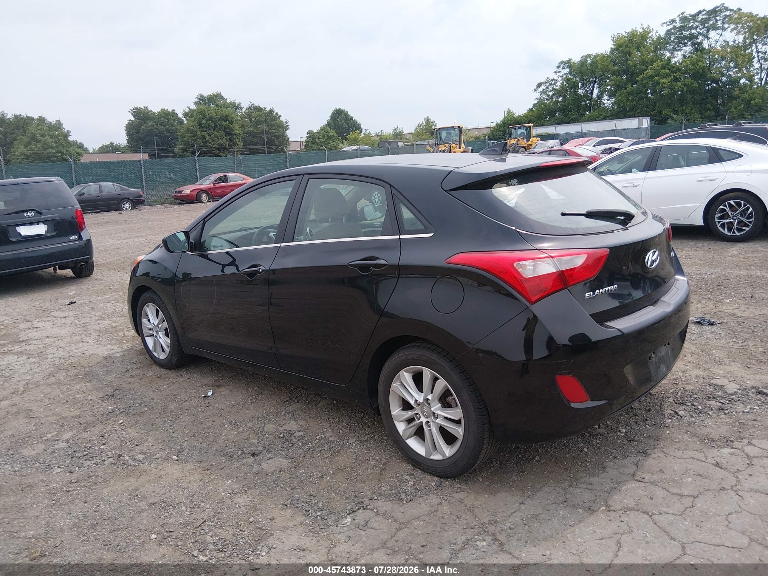 2013 Hyundai Elantra Gt Black vin: KMHD35LE0DU109002