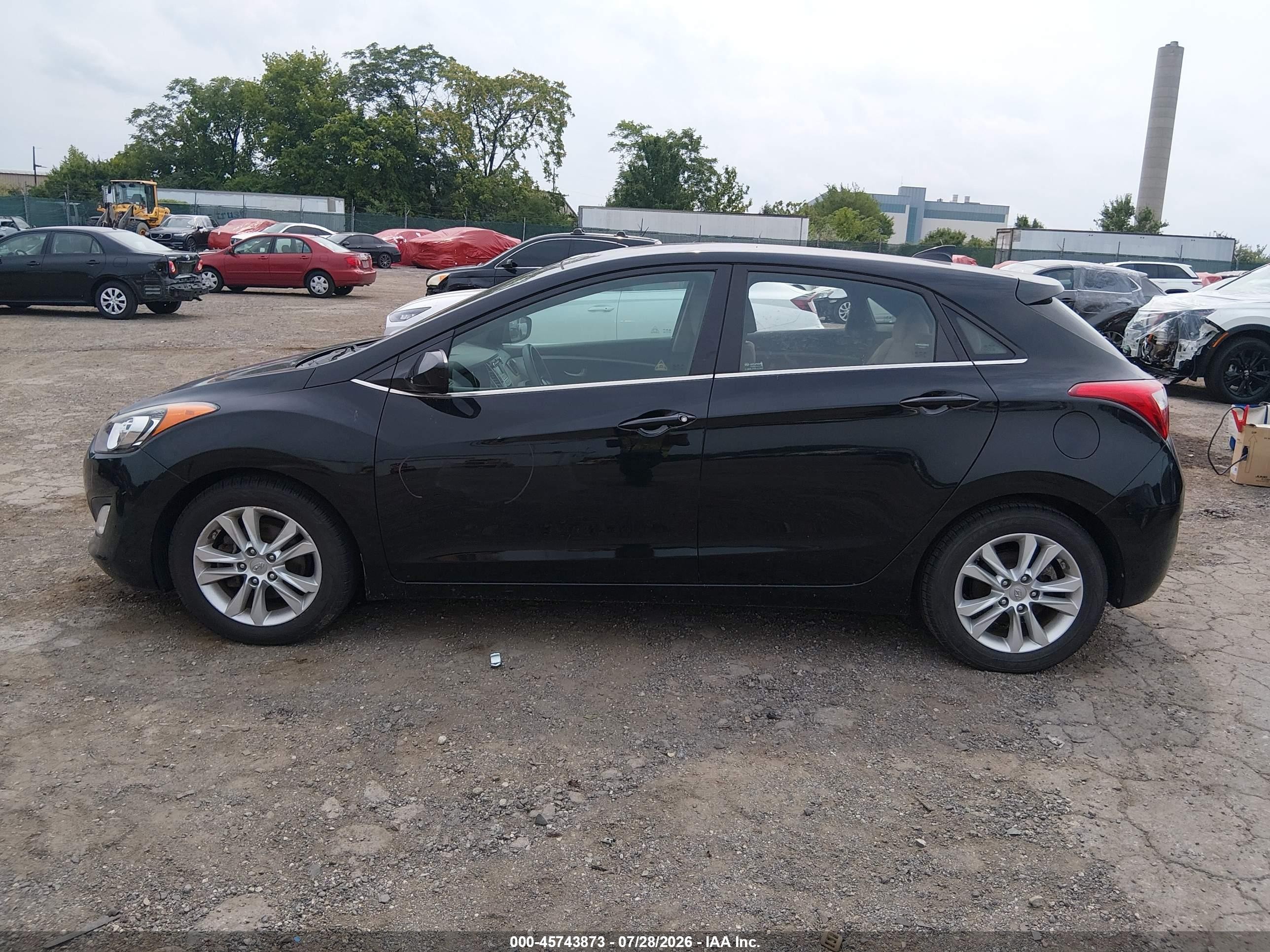 2013 Hyundai Elantra Gt Black vin: KMHD35LE0DU109002