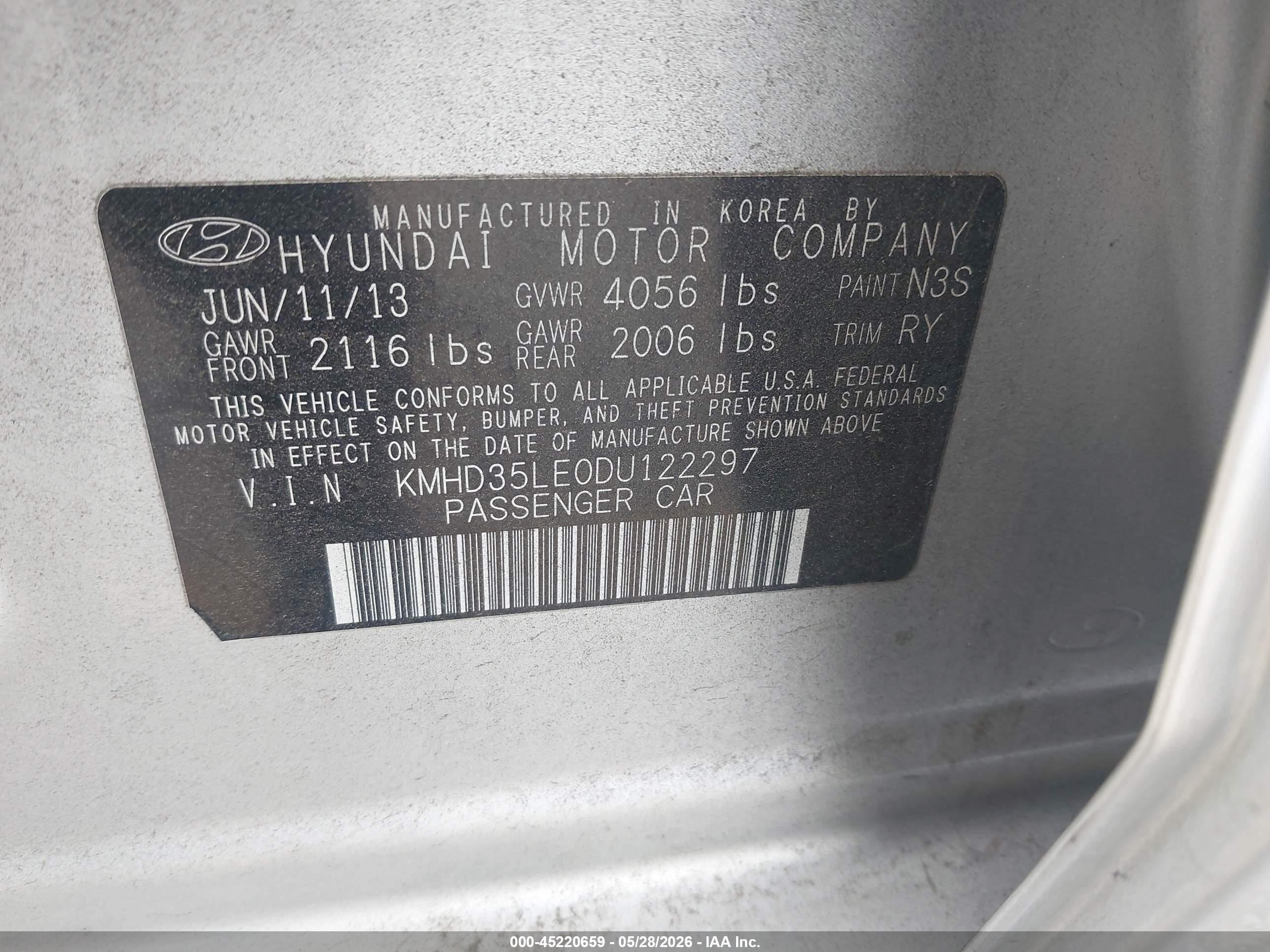 2013 Hyundai Elantra Gt   Silver vin: KMHD35LE0DU122297