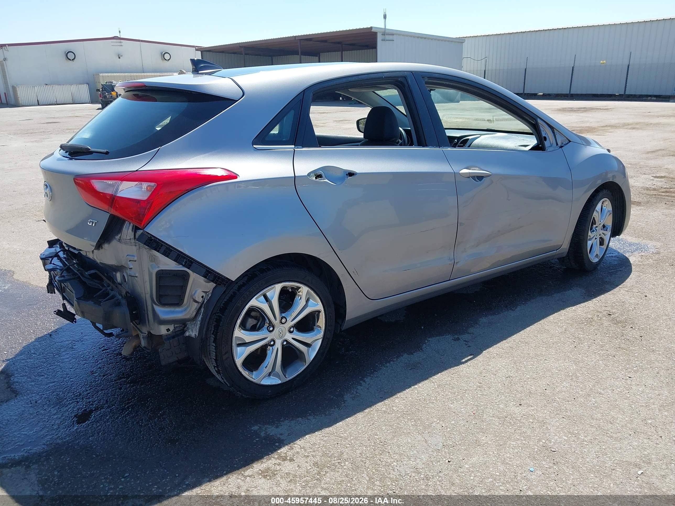 2013 Hyundai Elantra Gt   Gray vin: KMHD35LE0DU125121