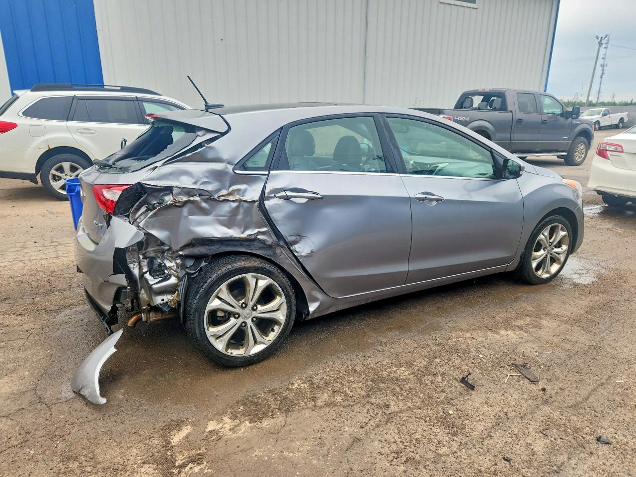 2013 Hyundai Elantra Gt Base Gray vin: KMHD35LE1DU016764